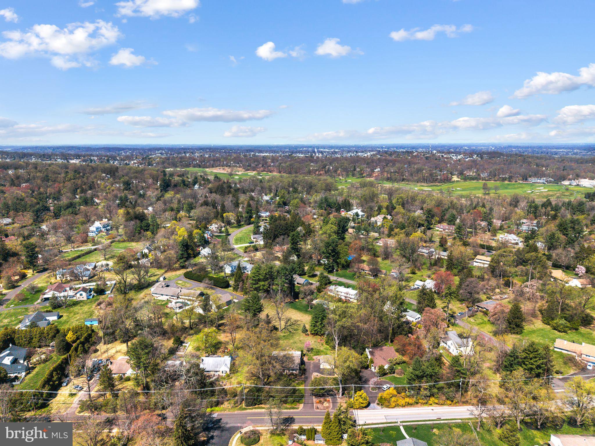 MEADOWBROOK - Residential