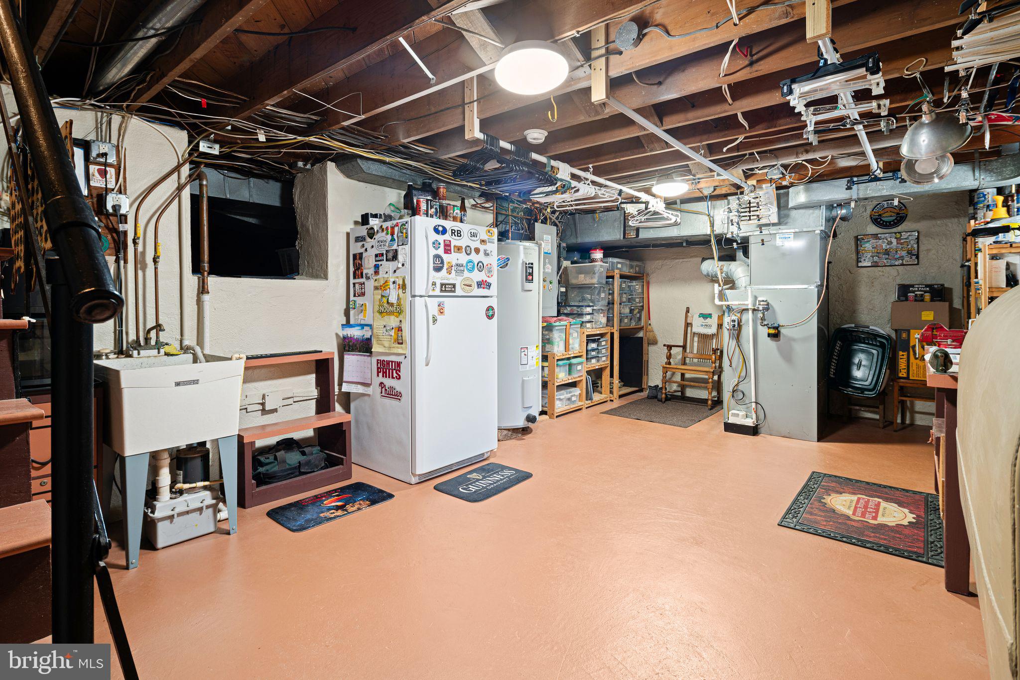 MEADOWBROOK - Residential