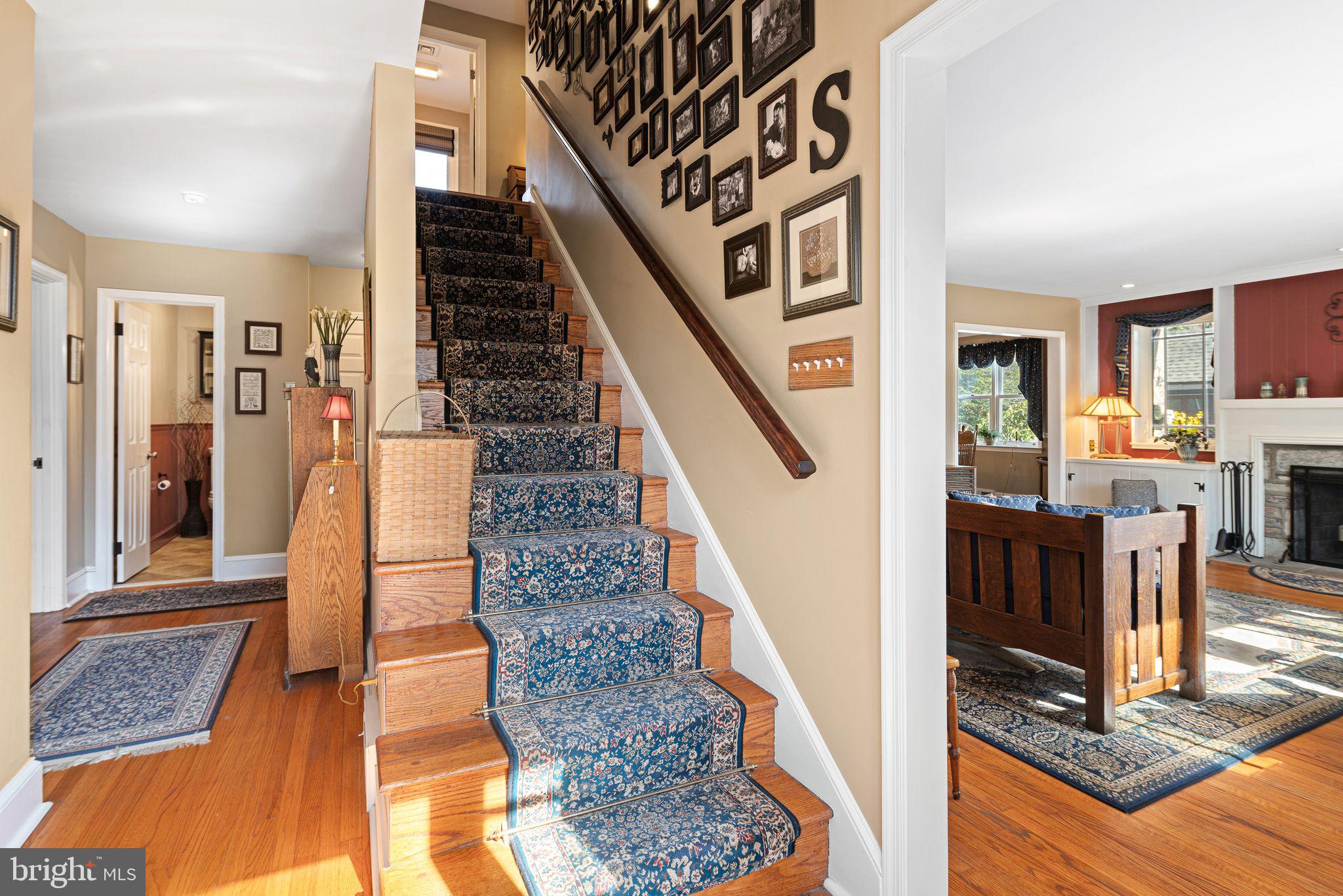 MEADOWBROOK - Residential