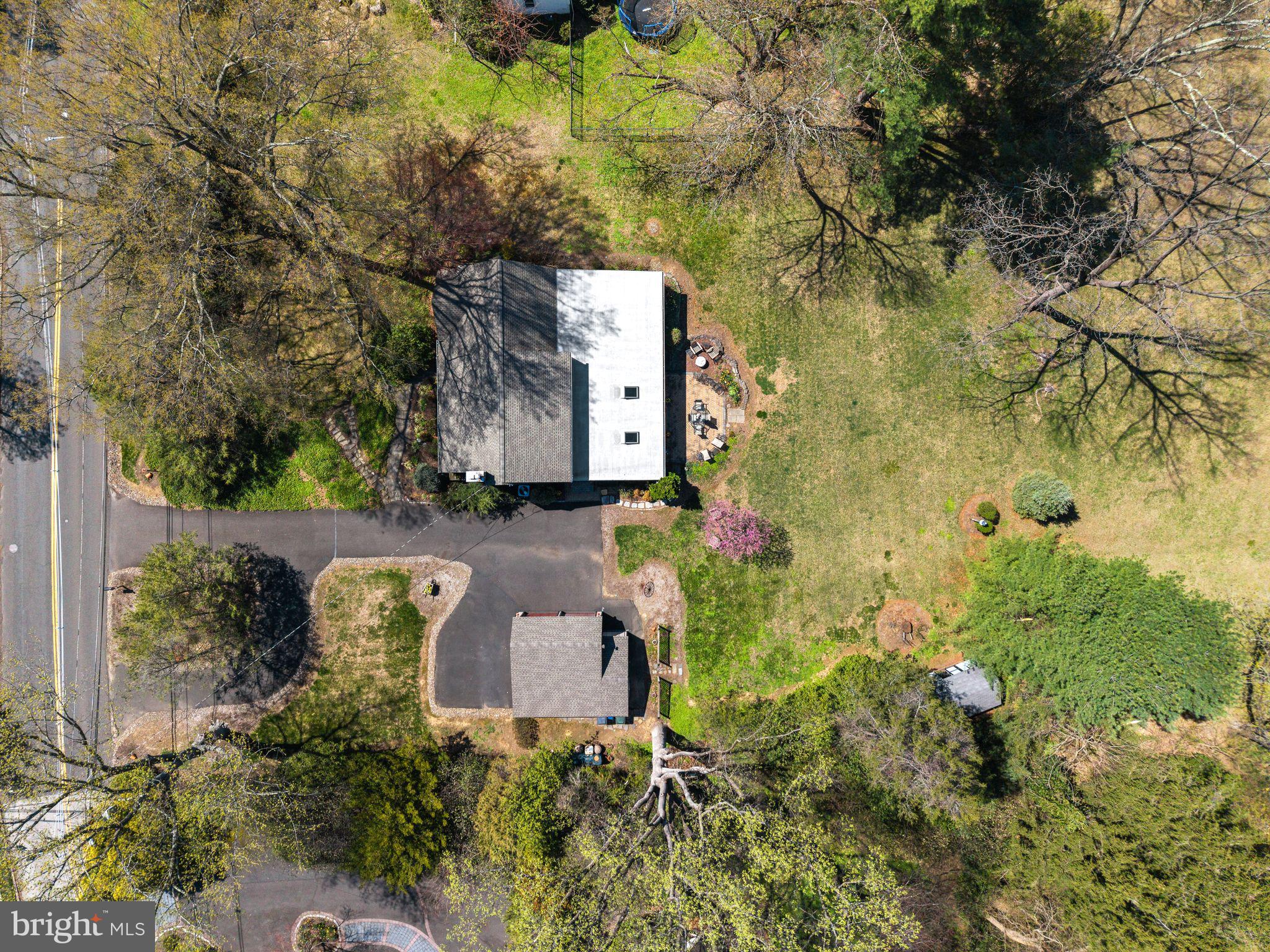 MEADOWBROOK - Residential