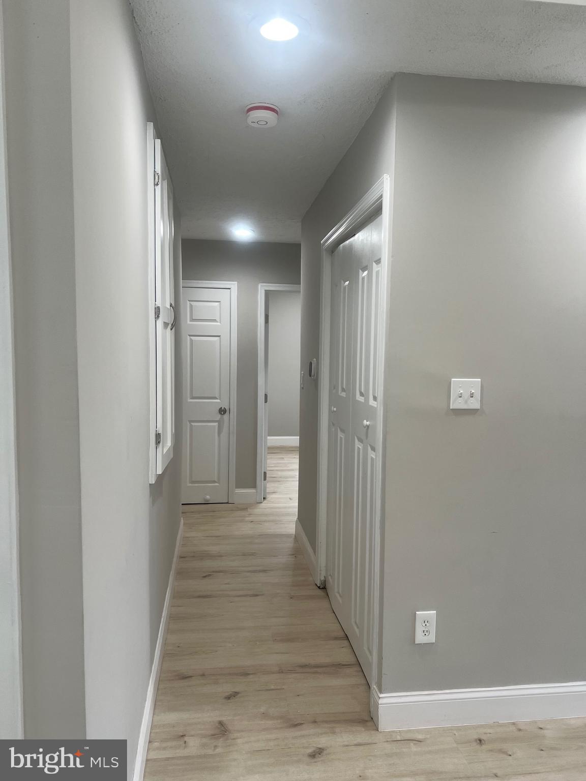 LAKECREST - Residential