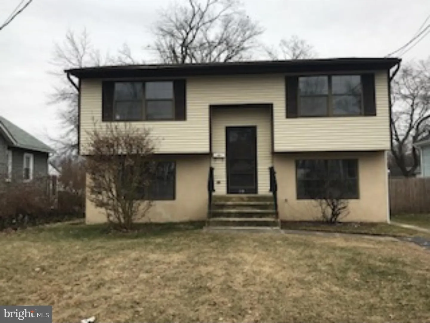 220 E Washington Avenue, Magnolia, NJ 08049