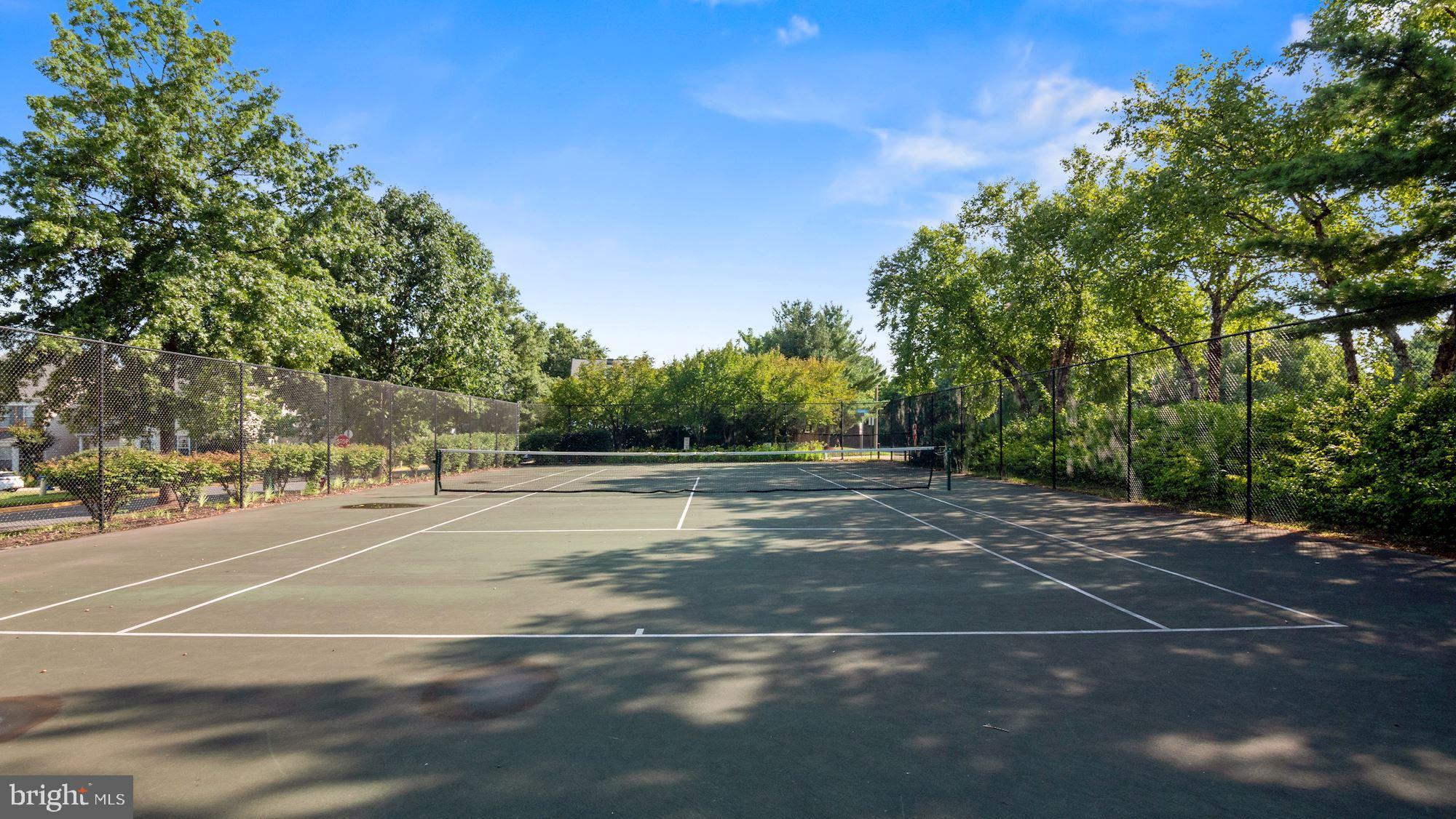 CENTRE RIDGE LAND BAY - Residential Lease