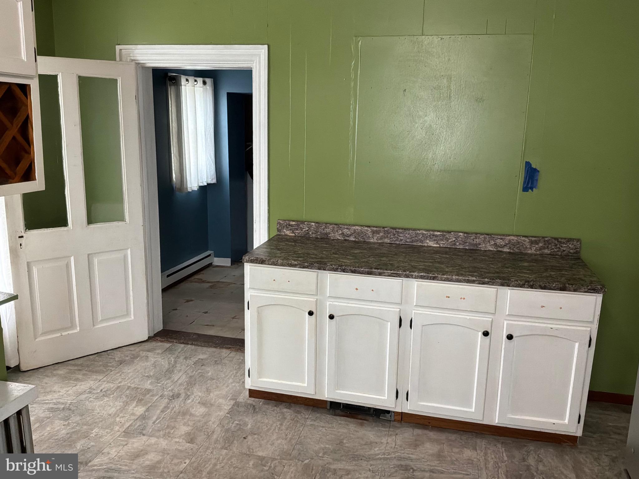 DOWNTOWN WAYNESBORO - Residential
