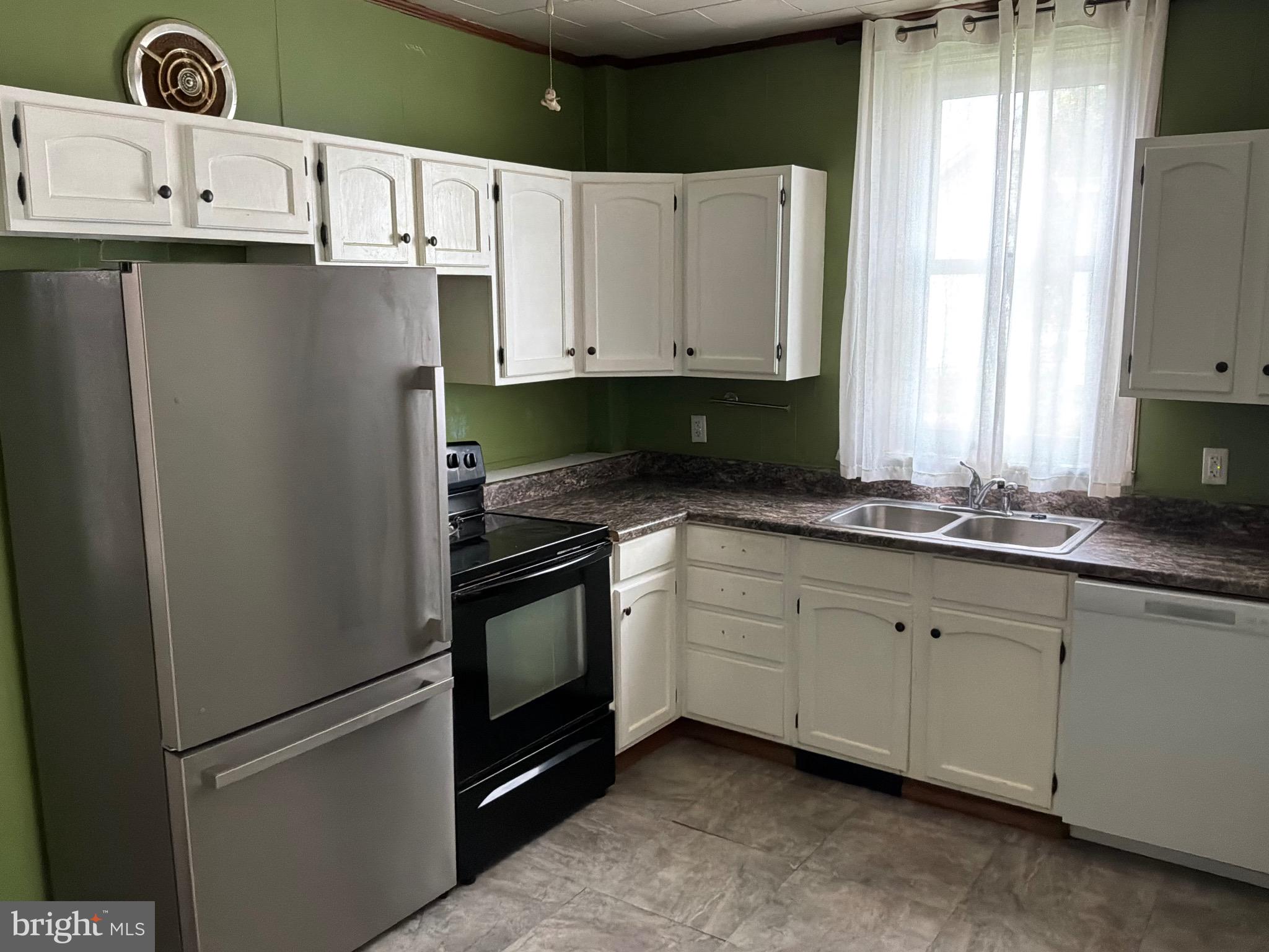 DOWNTOWN WAYNESBORO - Residential