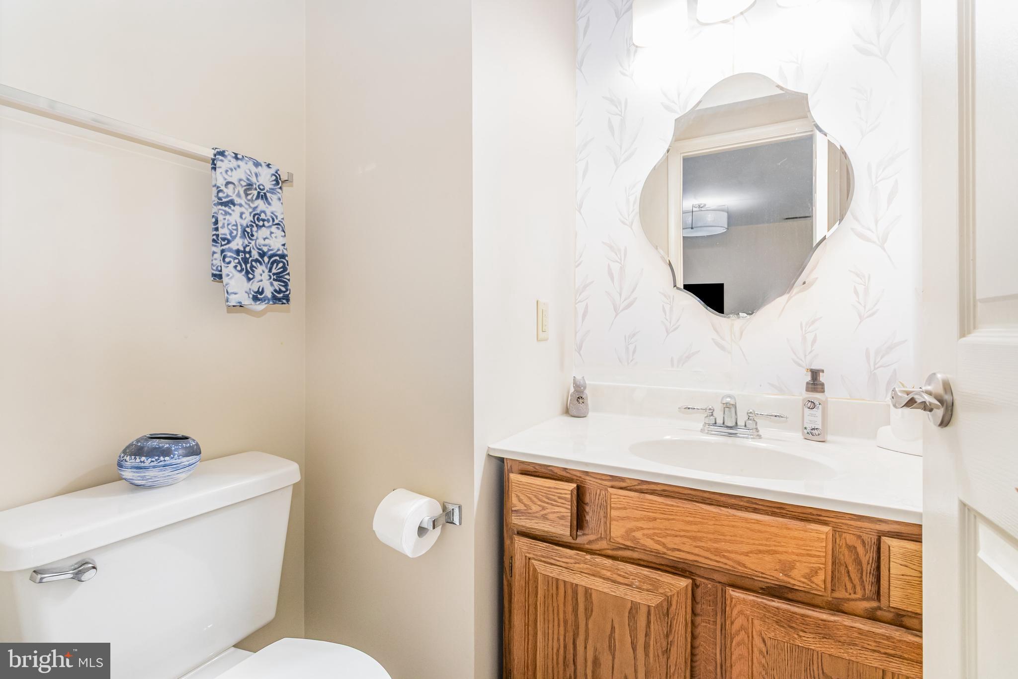 FOX KNOLL - Residential