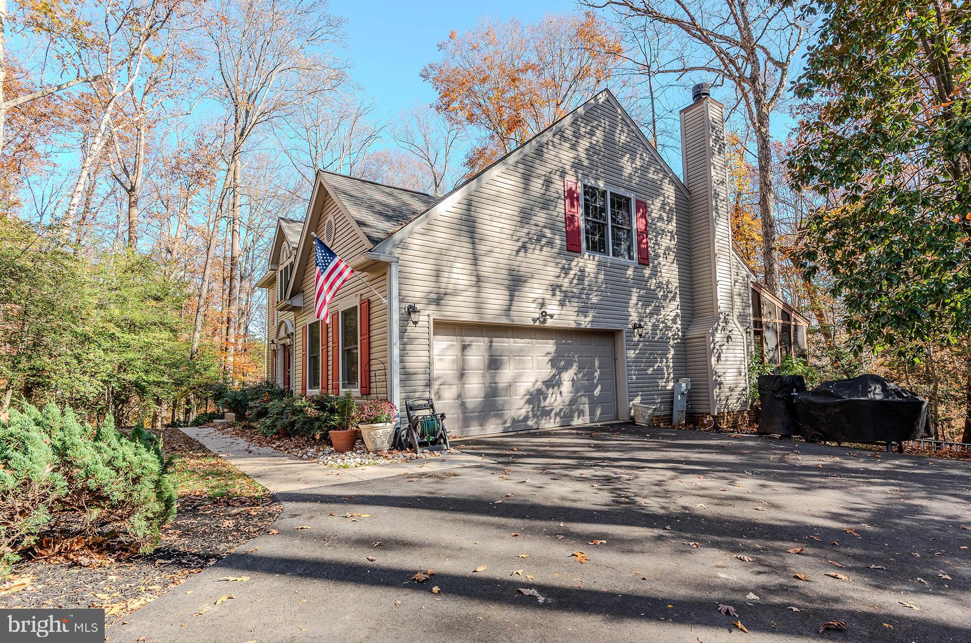 THE RIDGES - Residential