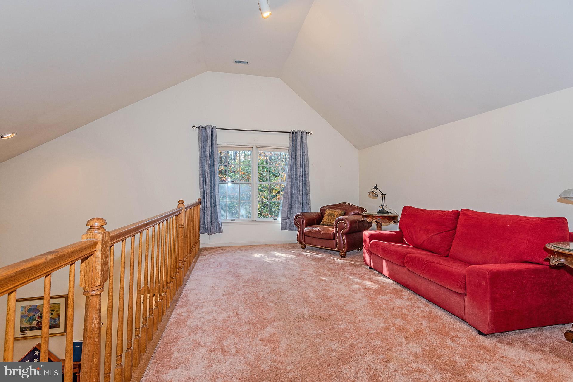 THE RIDGES - Residential