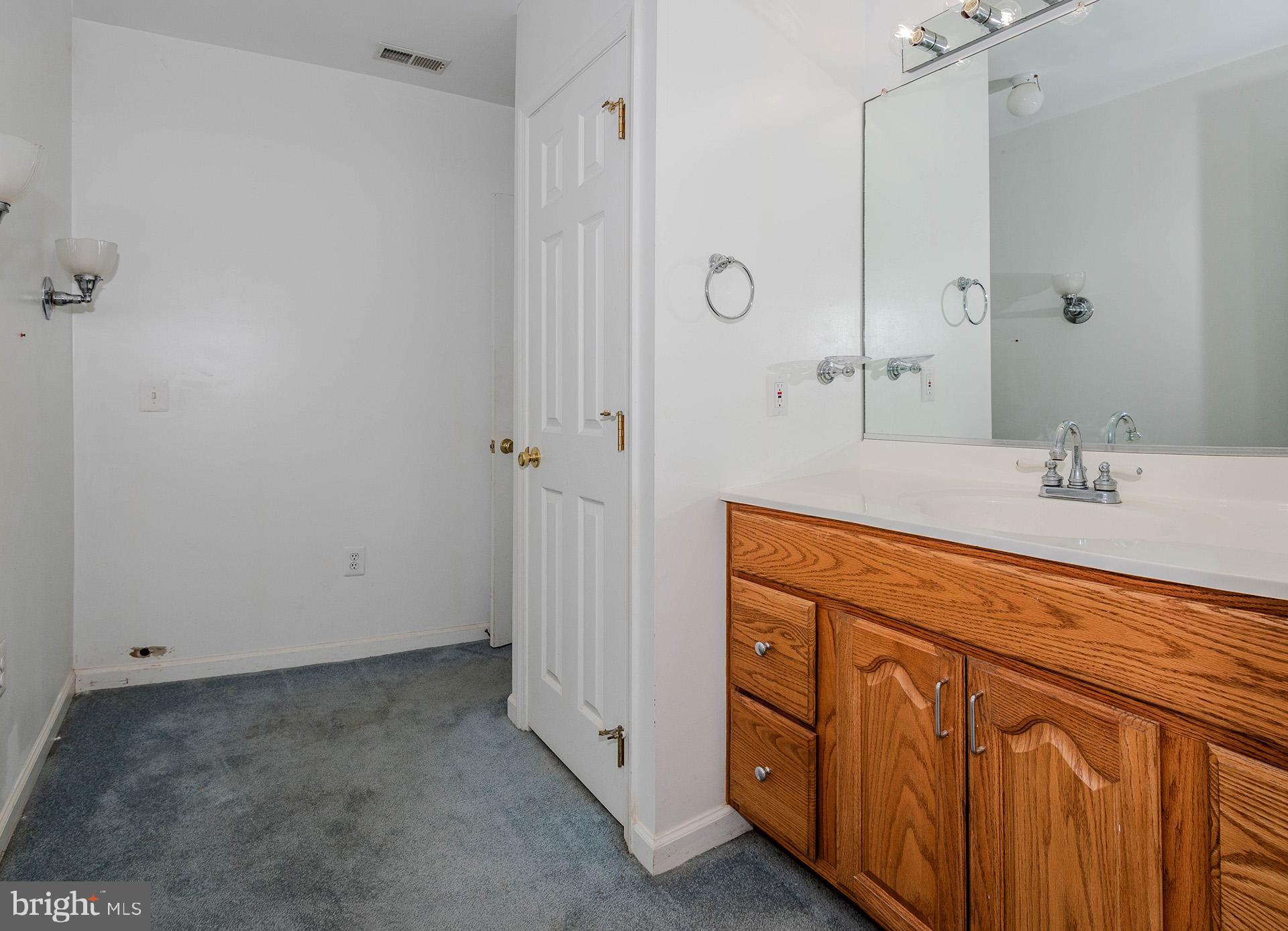 THE RIDGES - Residential