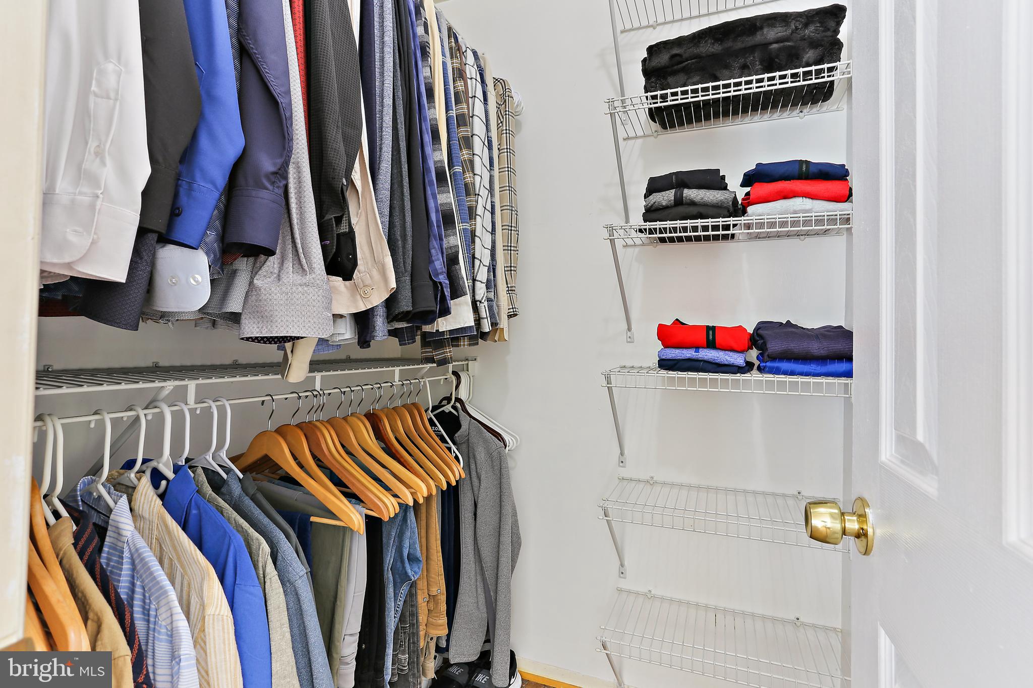 LONG REACH - Residential