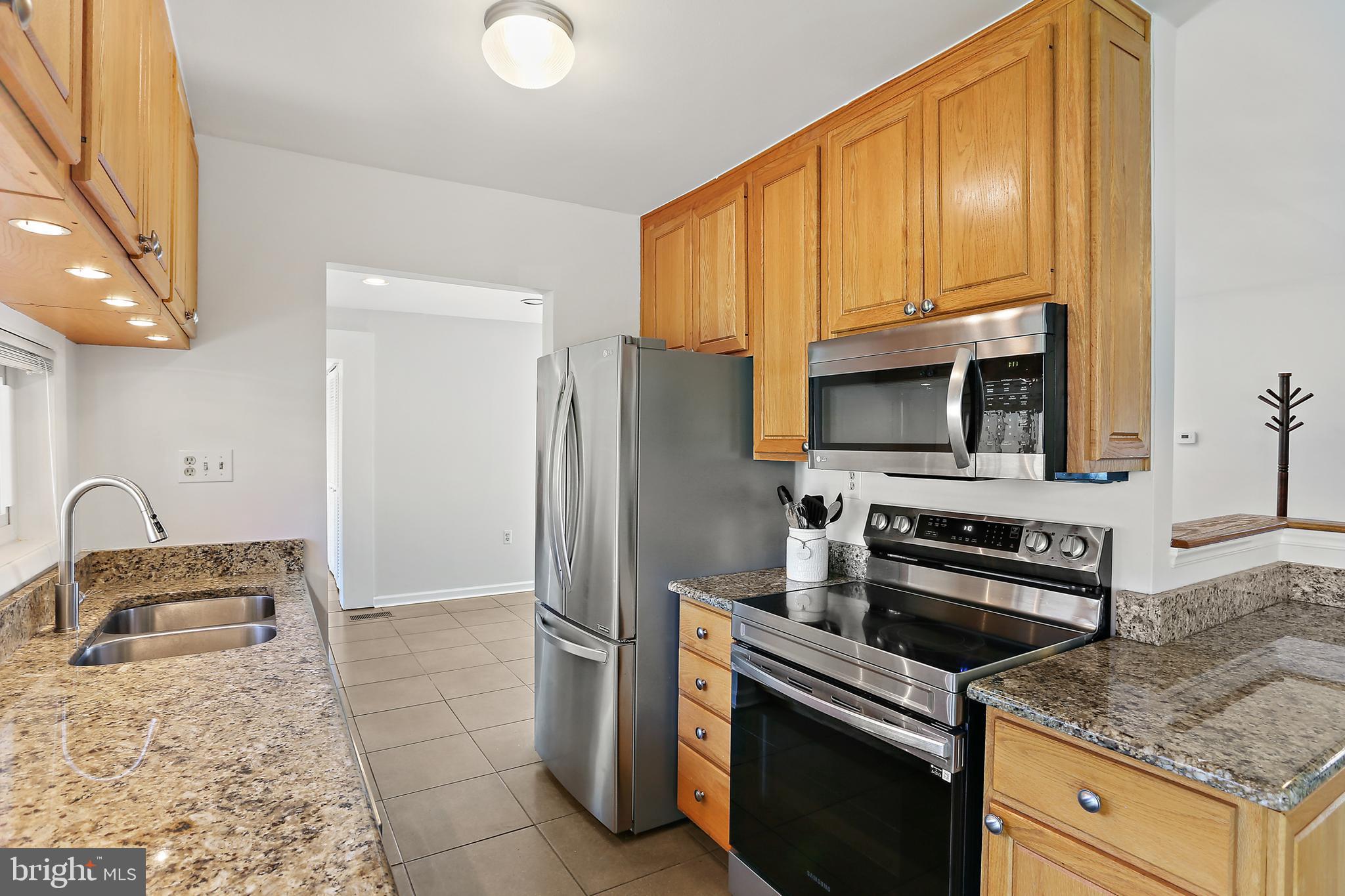 LONG REACH - Residential