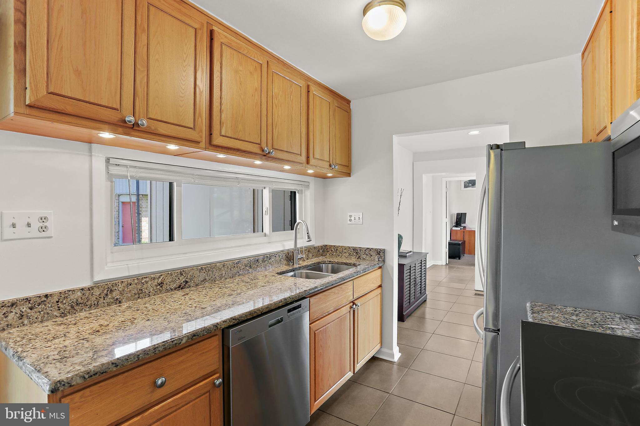 LONG REACH - Residential