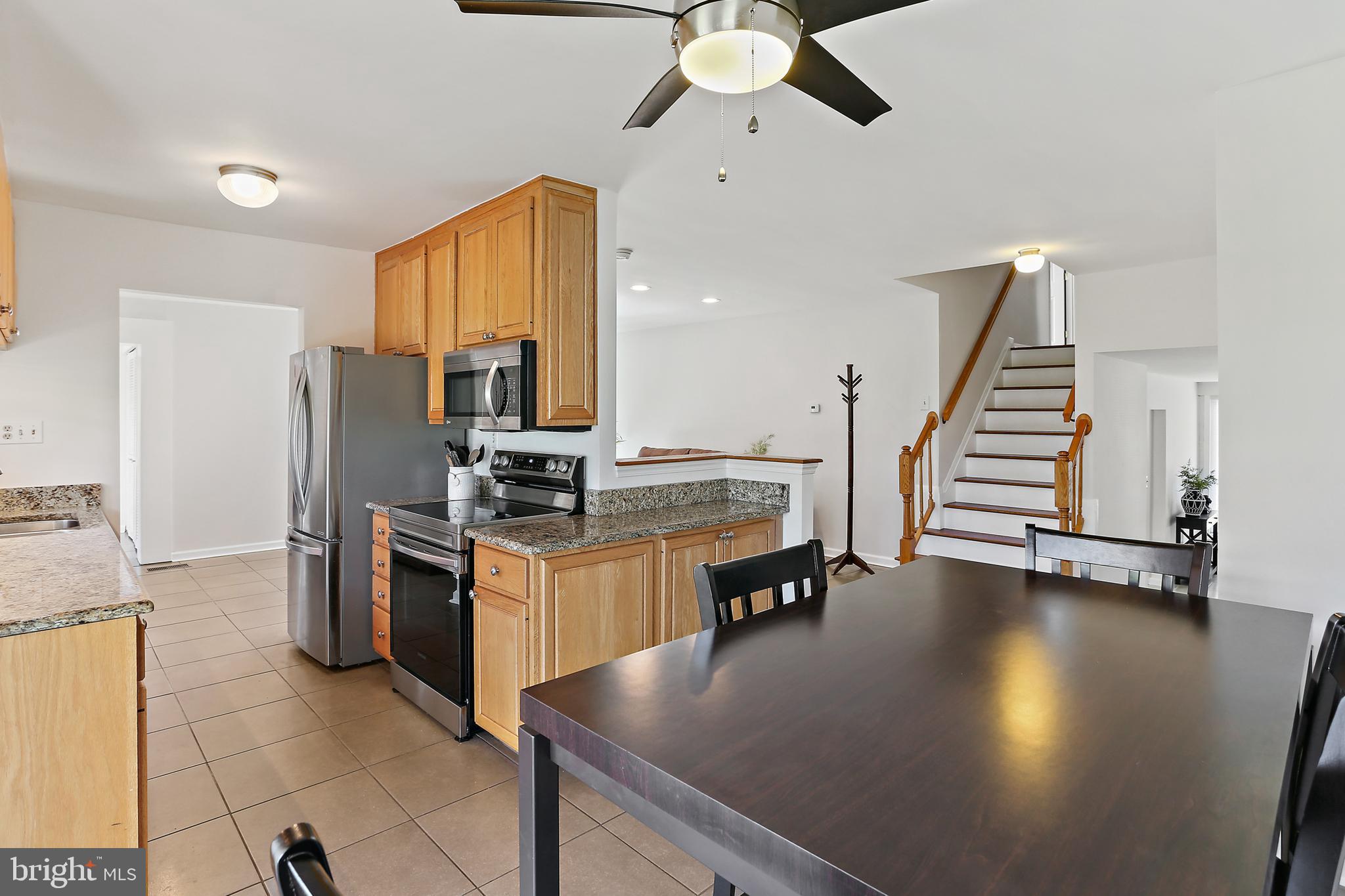 LONG REACH - Residential