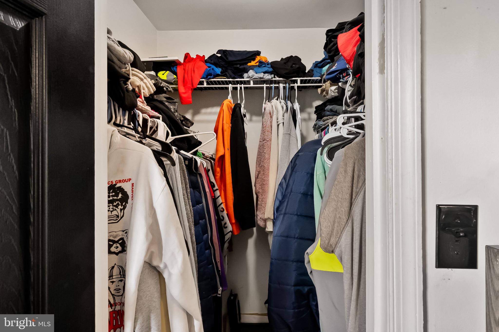 GEORGETOWN SQUARE - Residential