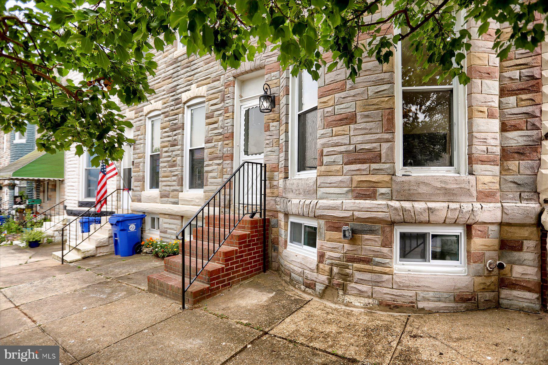 719 BERRY STREET
