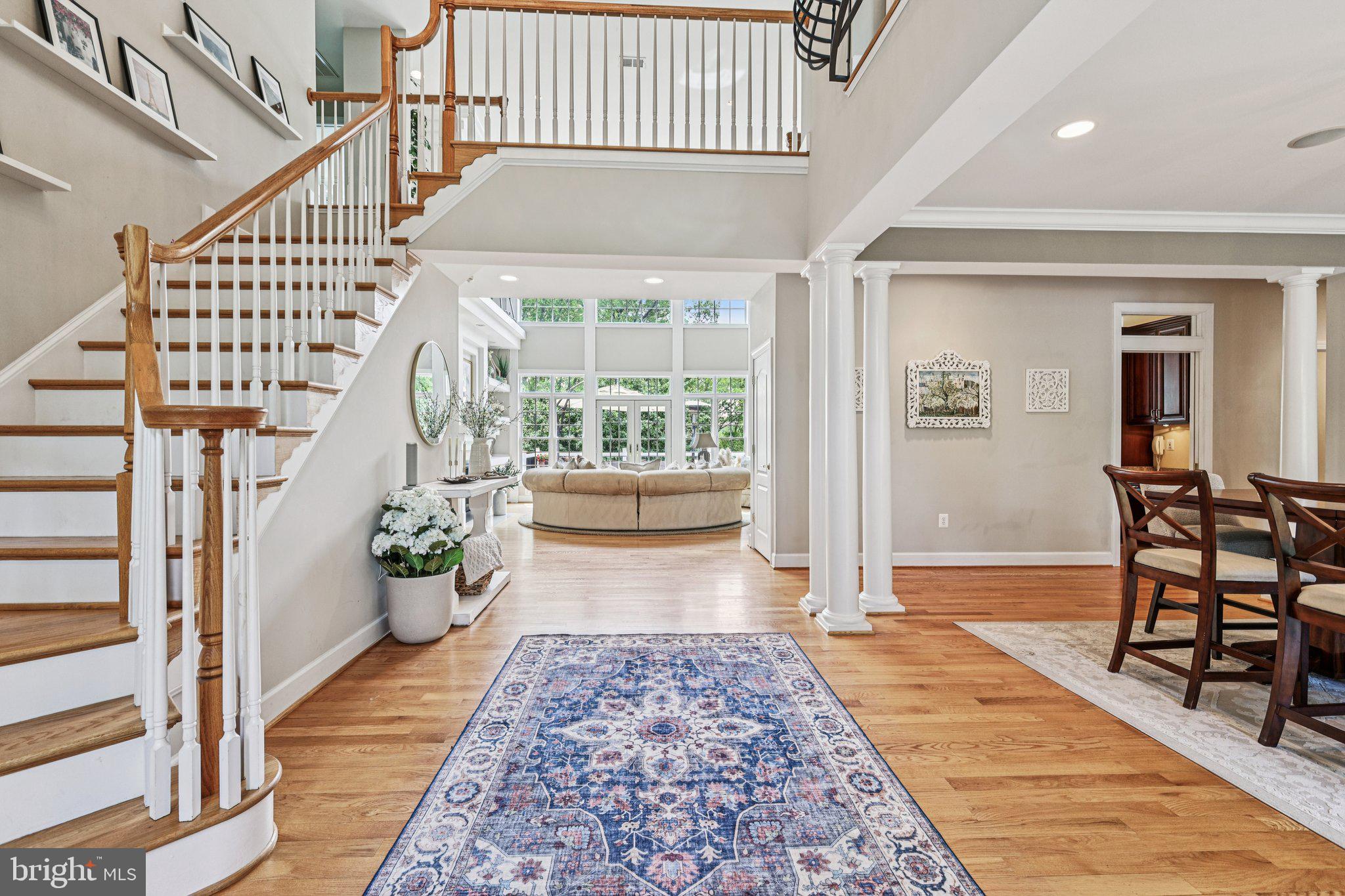 98 INDIAN VIEW COURT