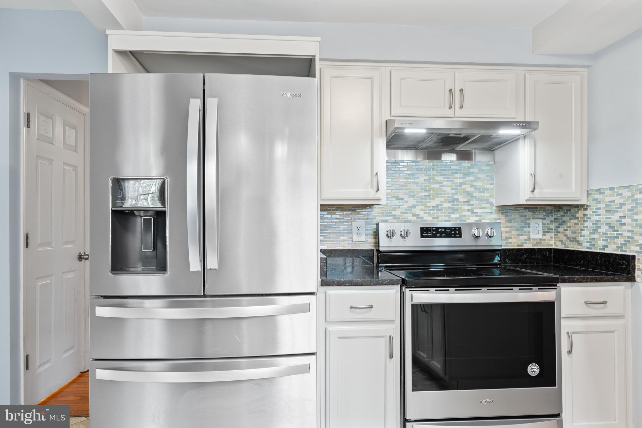 CRESTBROOK - Residential