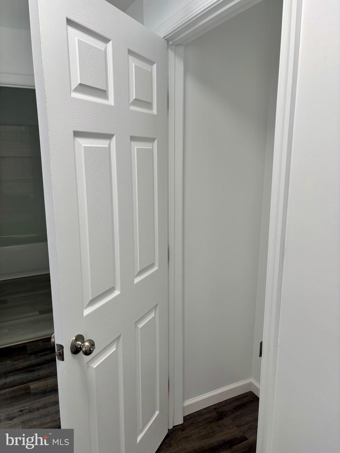 DOLLY LANDS - Residential