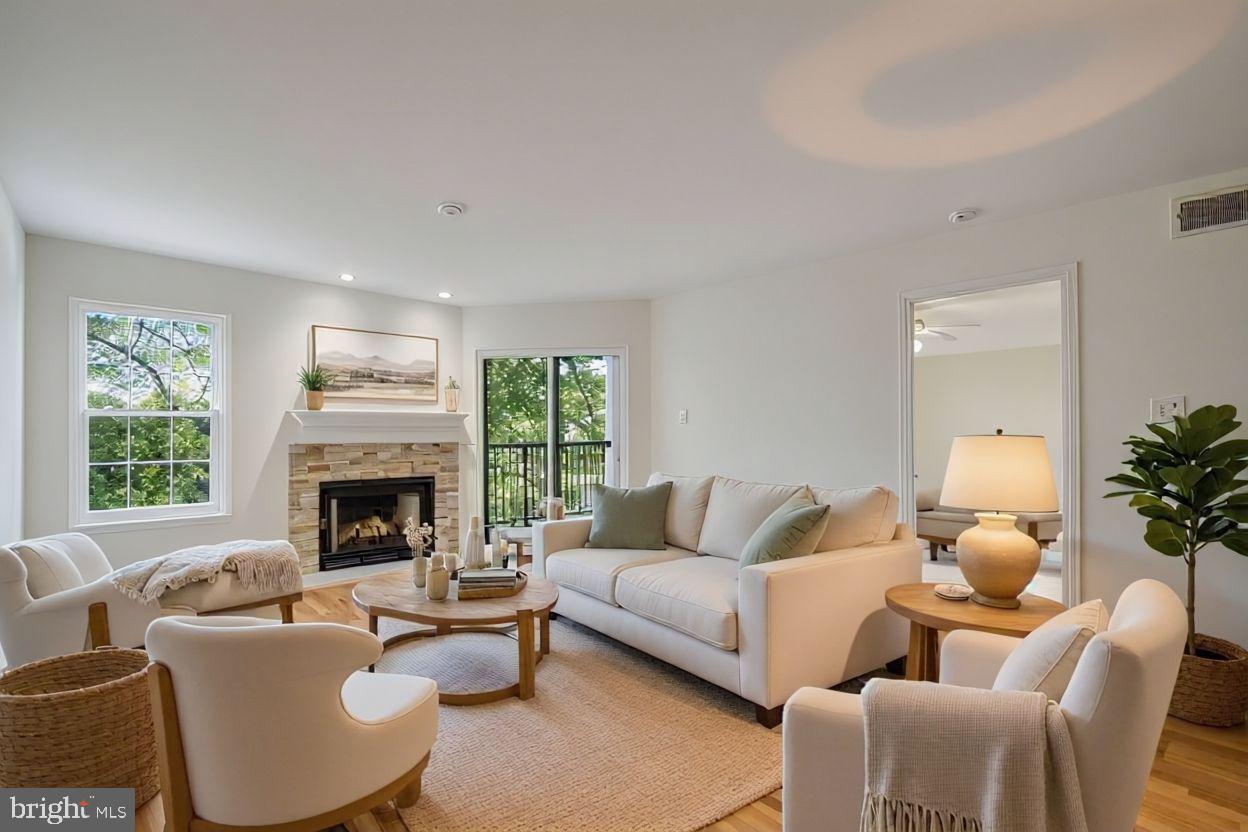 3307 WYNDHAM CIRCLE 3169