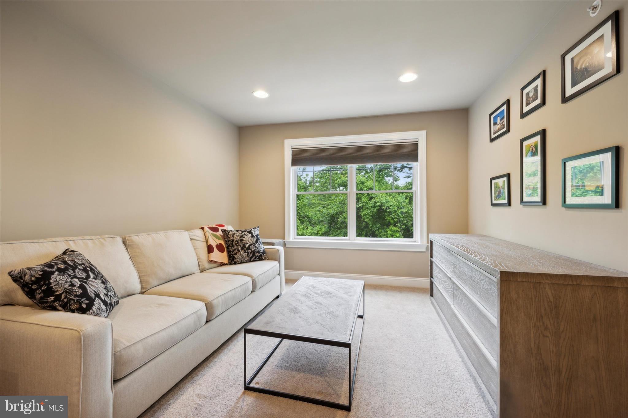 PARKVIEW - Residential