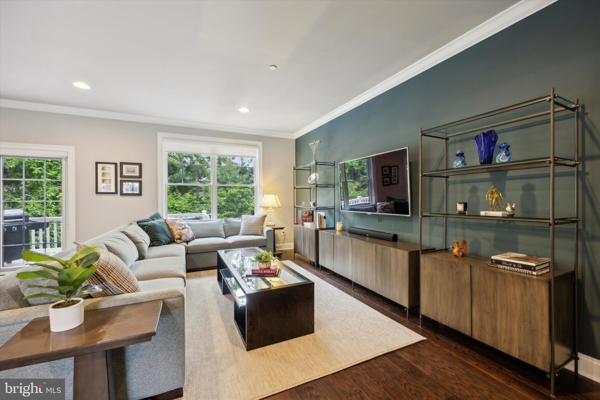 PARKVIEW - Residential