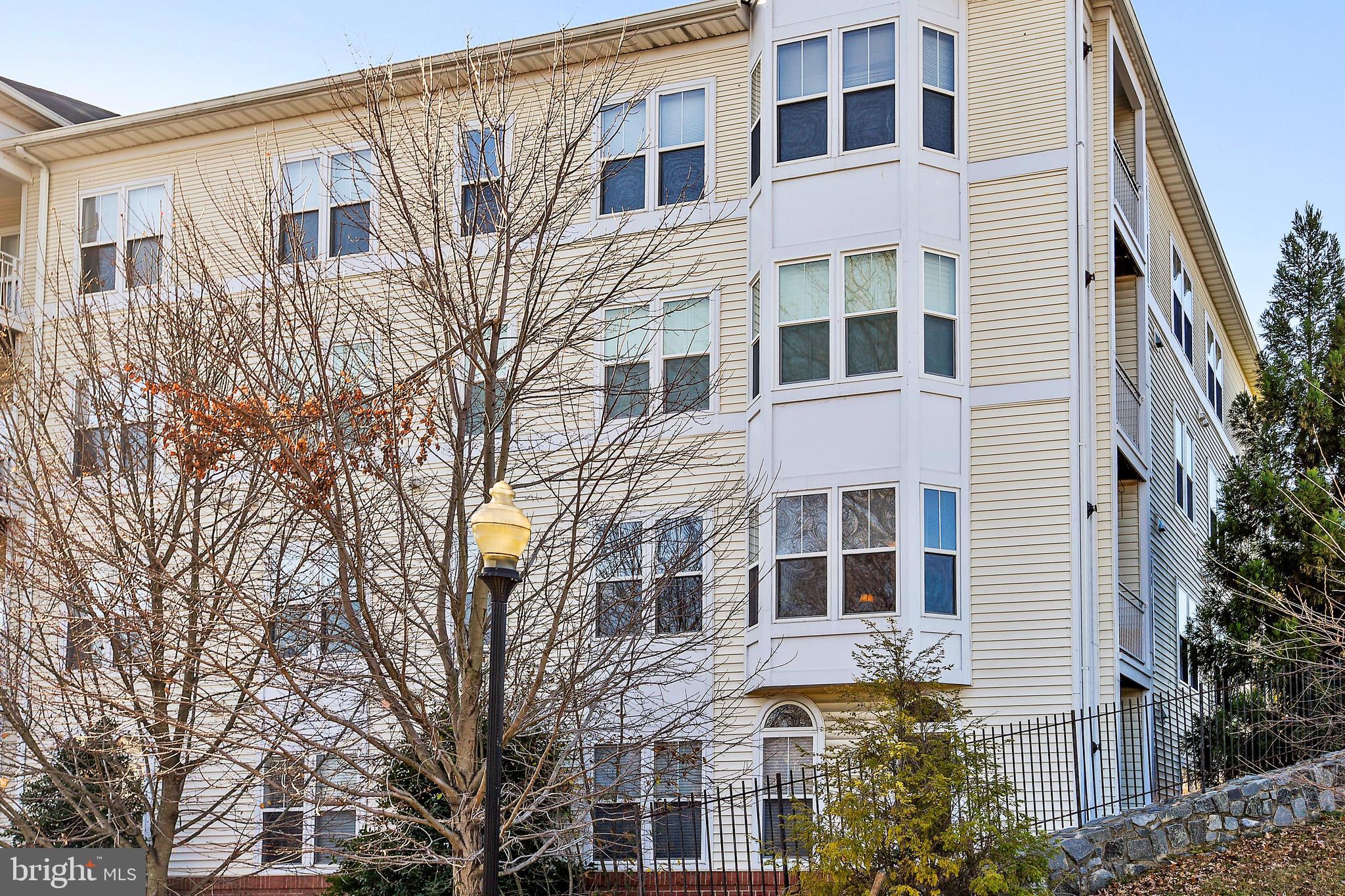 HUNTERS BRANCH - Residential Lease