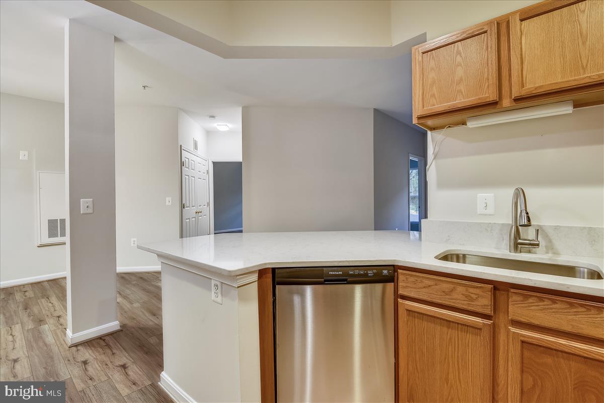 HUNTERS BRANCH - Residential Lease