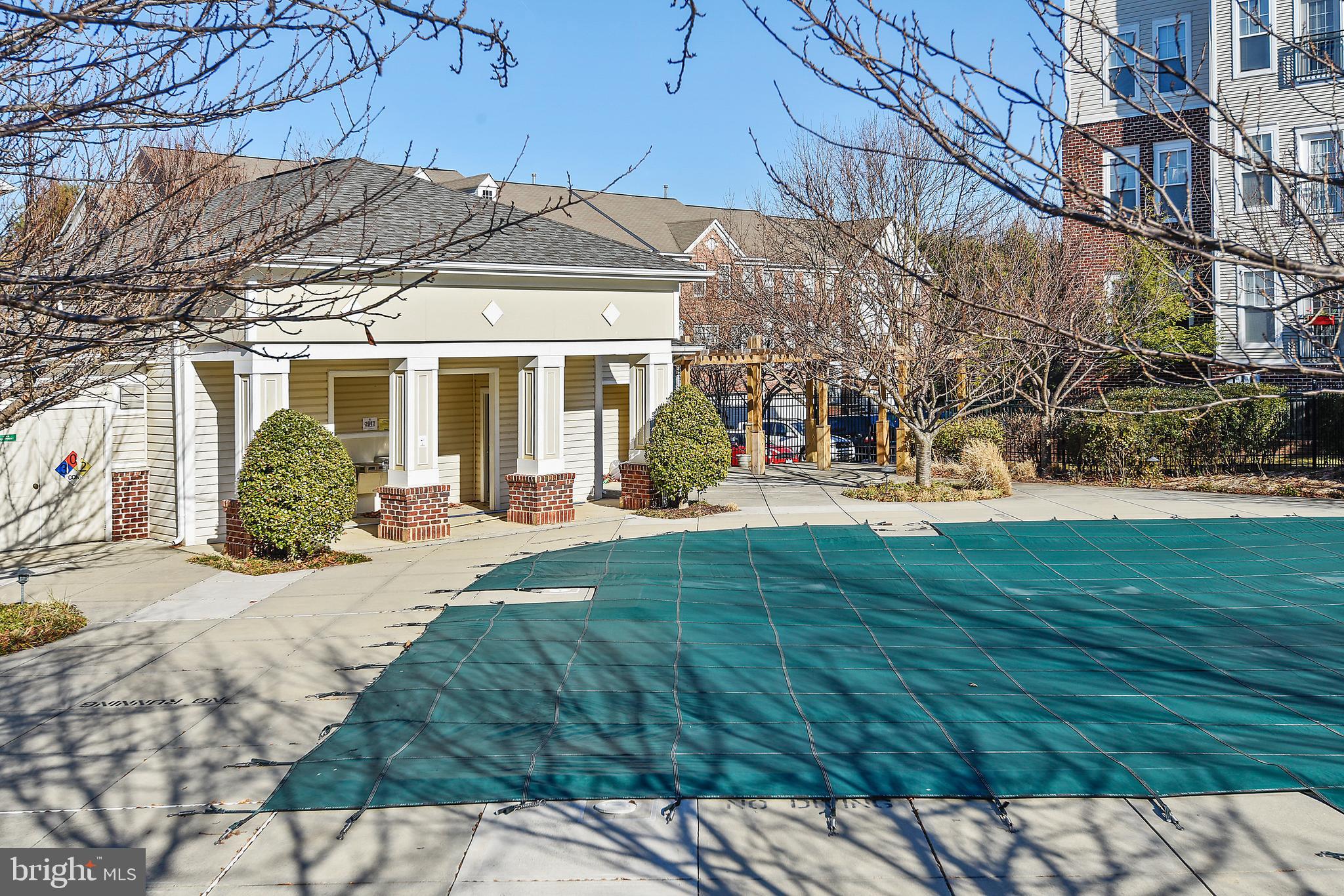 HUNTERS BRANCH - Residential Lease