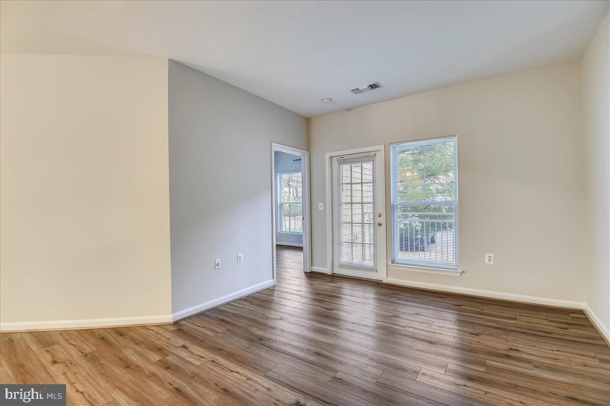 HUNTERS BRANCH - Residential Lease