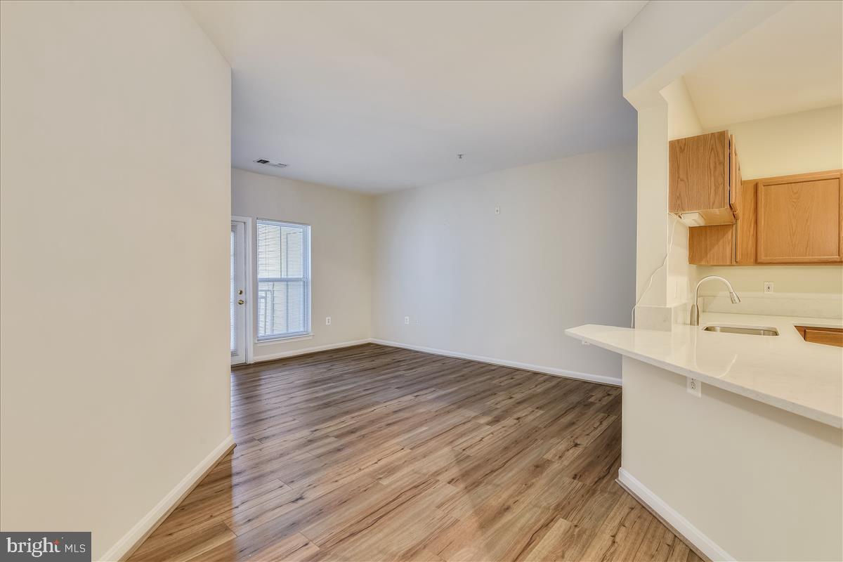 HUNTERS BRANCH - Residential Lease