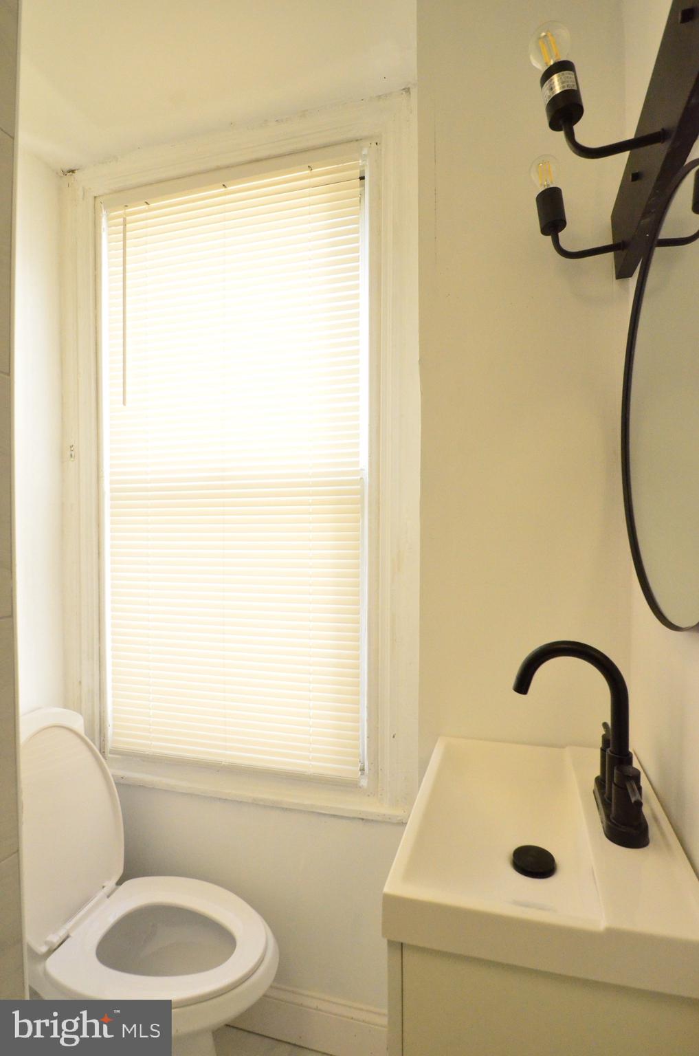 ELMWOOD PARK - Residential