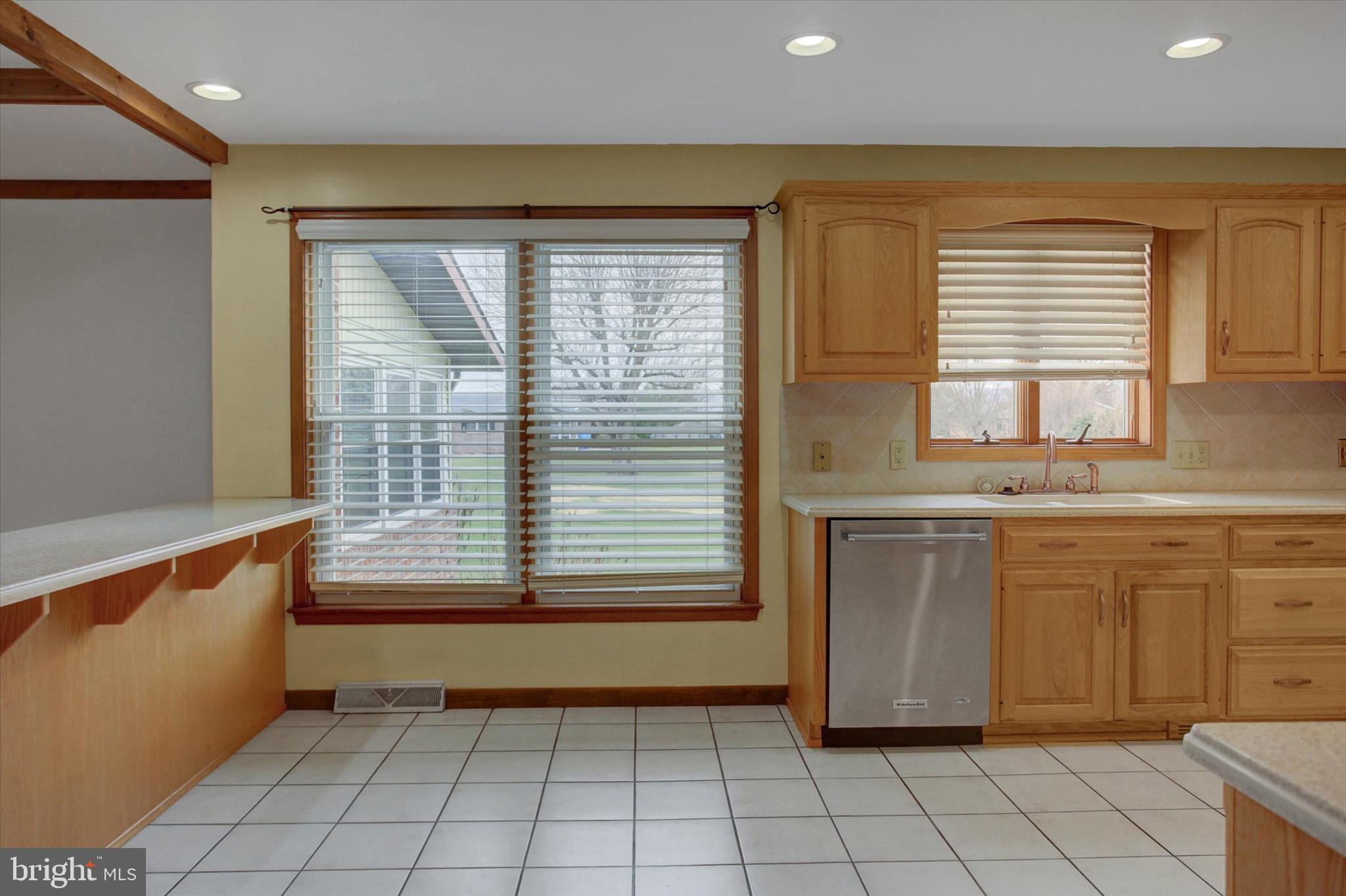 LAURICH GEMS SOUTH - Residential