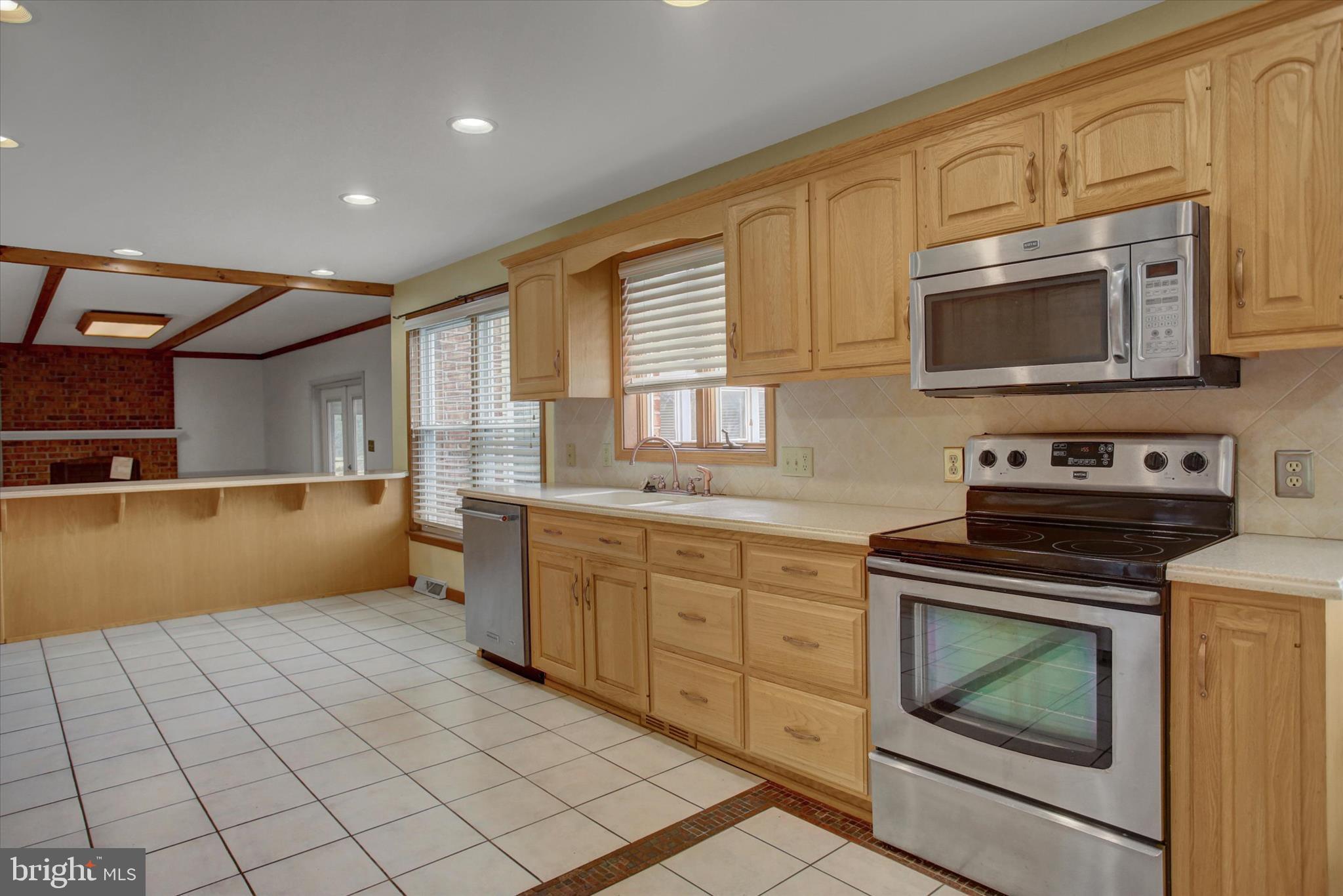 LAURICH GEMS SOUTH - Residential