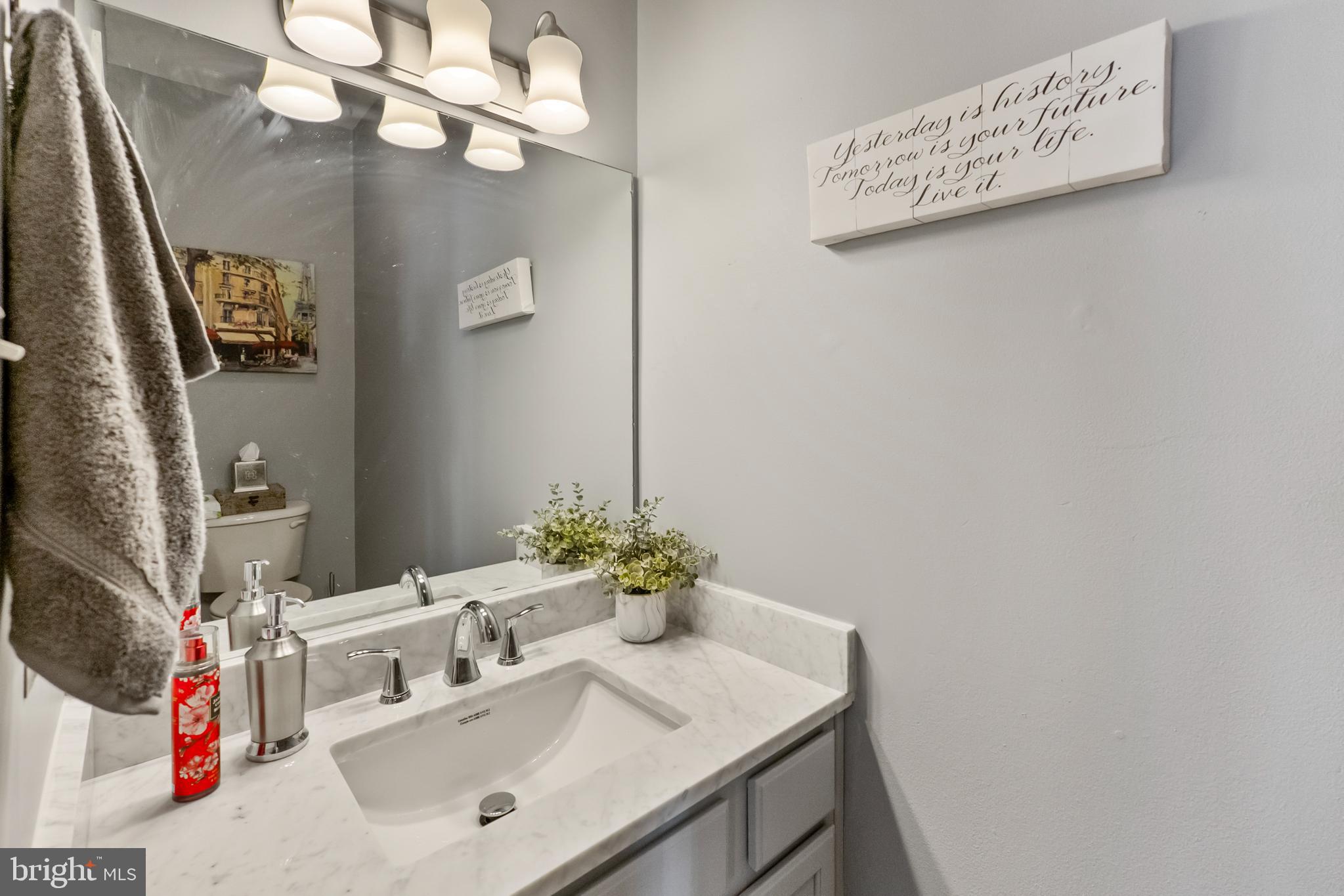 HAMMONDS MILL - Residential