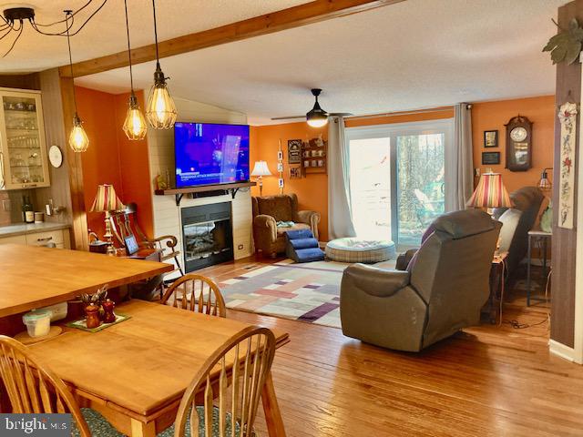 CAERNARVON TWP - Residential