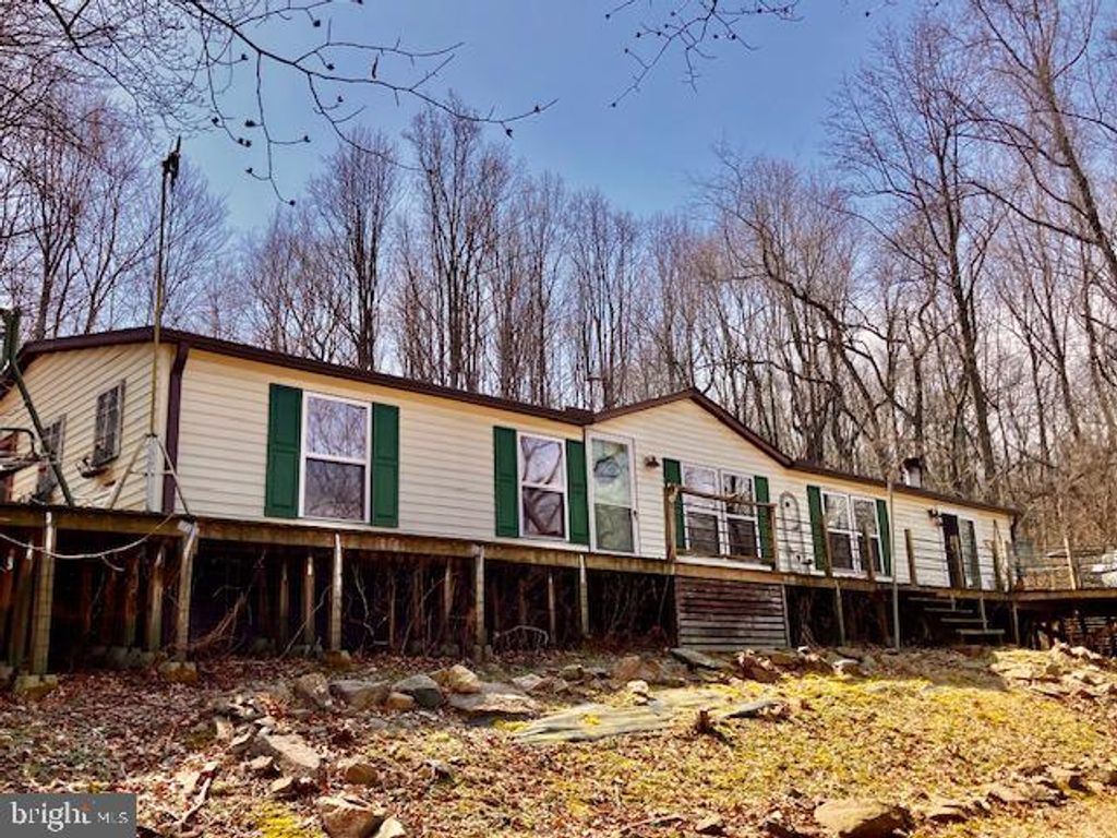 Photo of 1956 Echo Valley Road, EAST EARL, PA 17519 (MLS # PALA2085018)