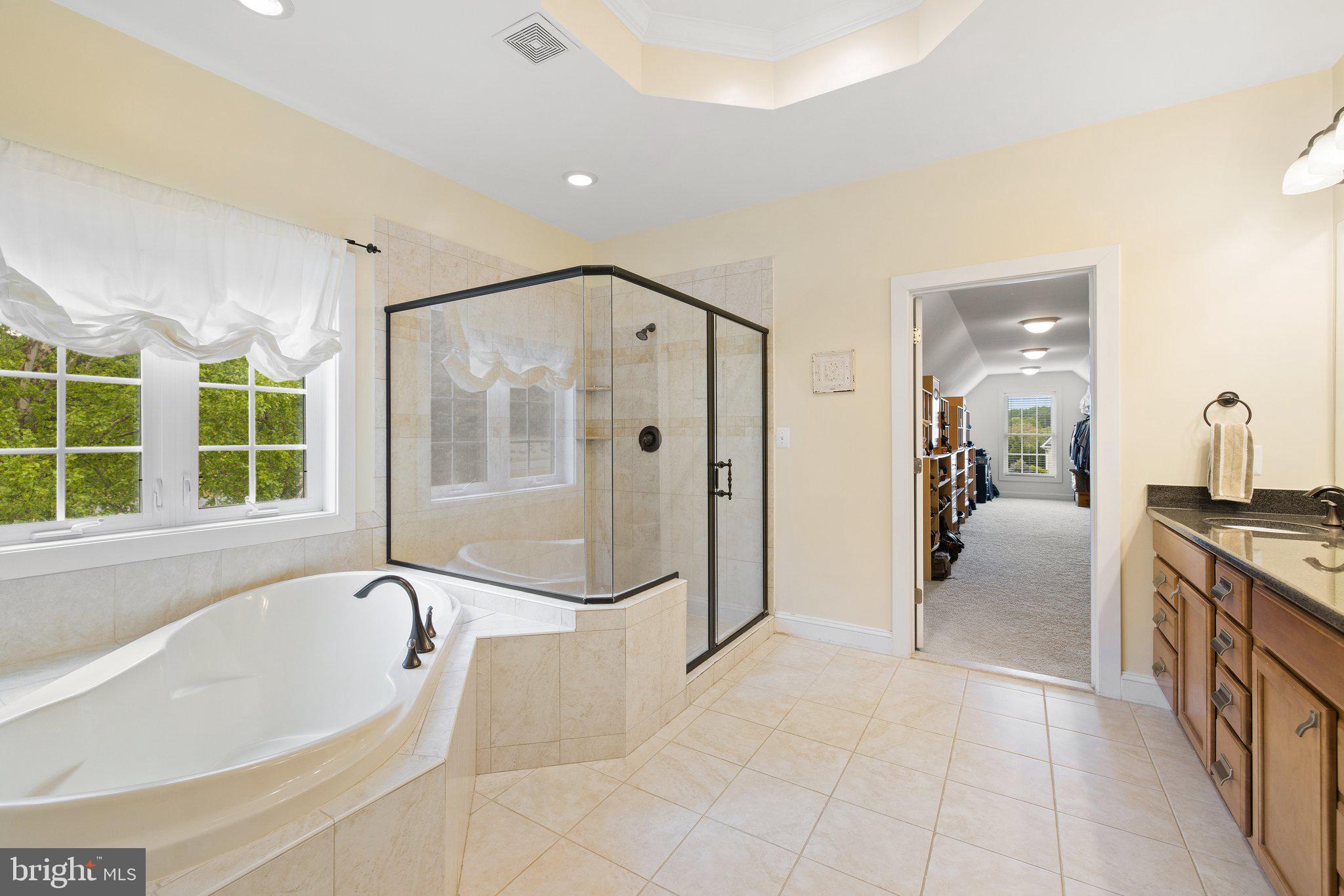 GOLDEN SPRINGS - Residential