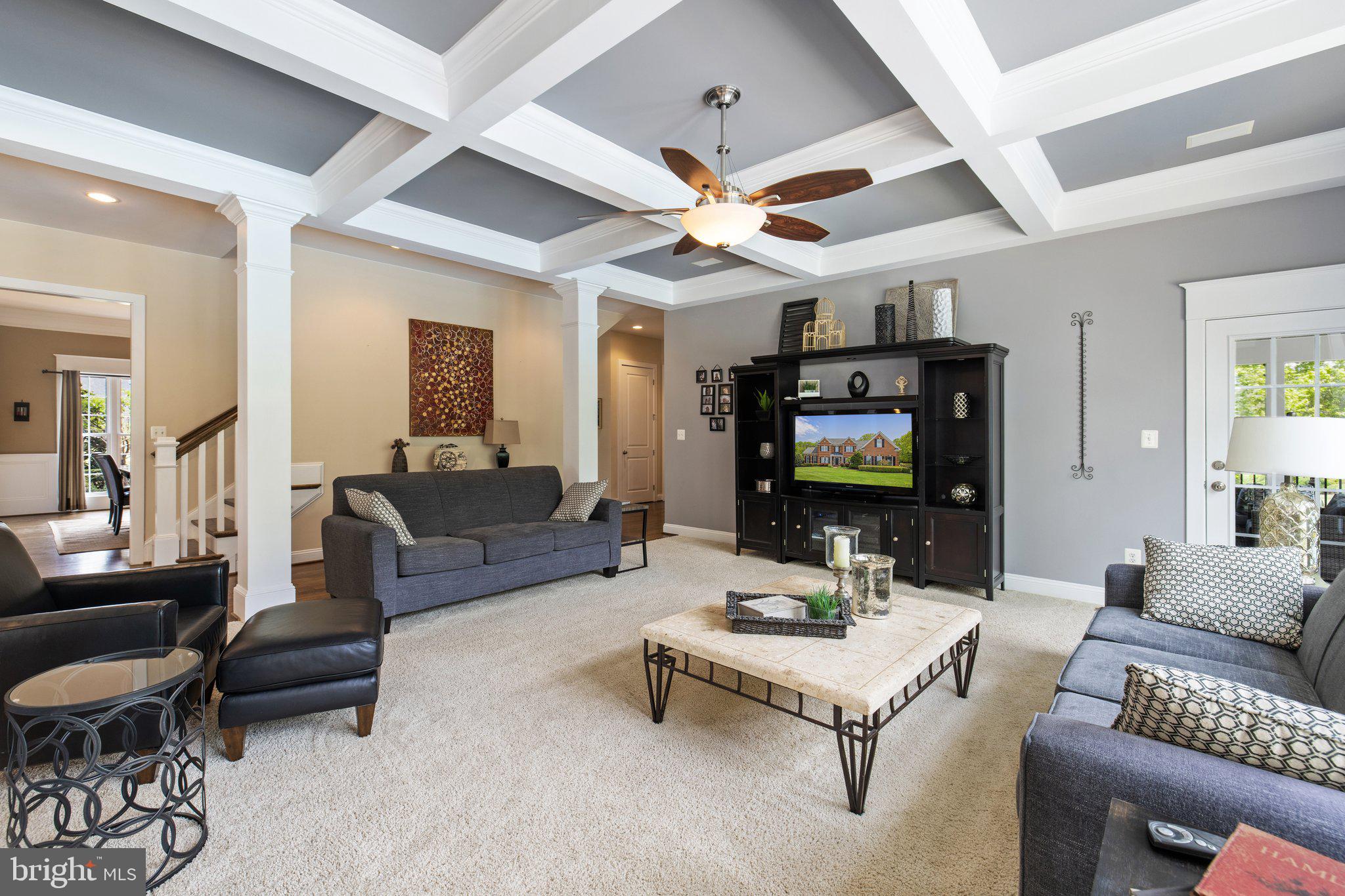 GOLDEN SPRINGS - Residential