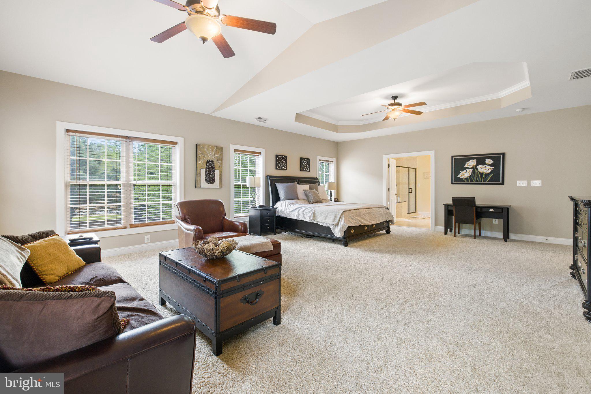 GOLDEN SPRINGS - Residential