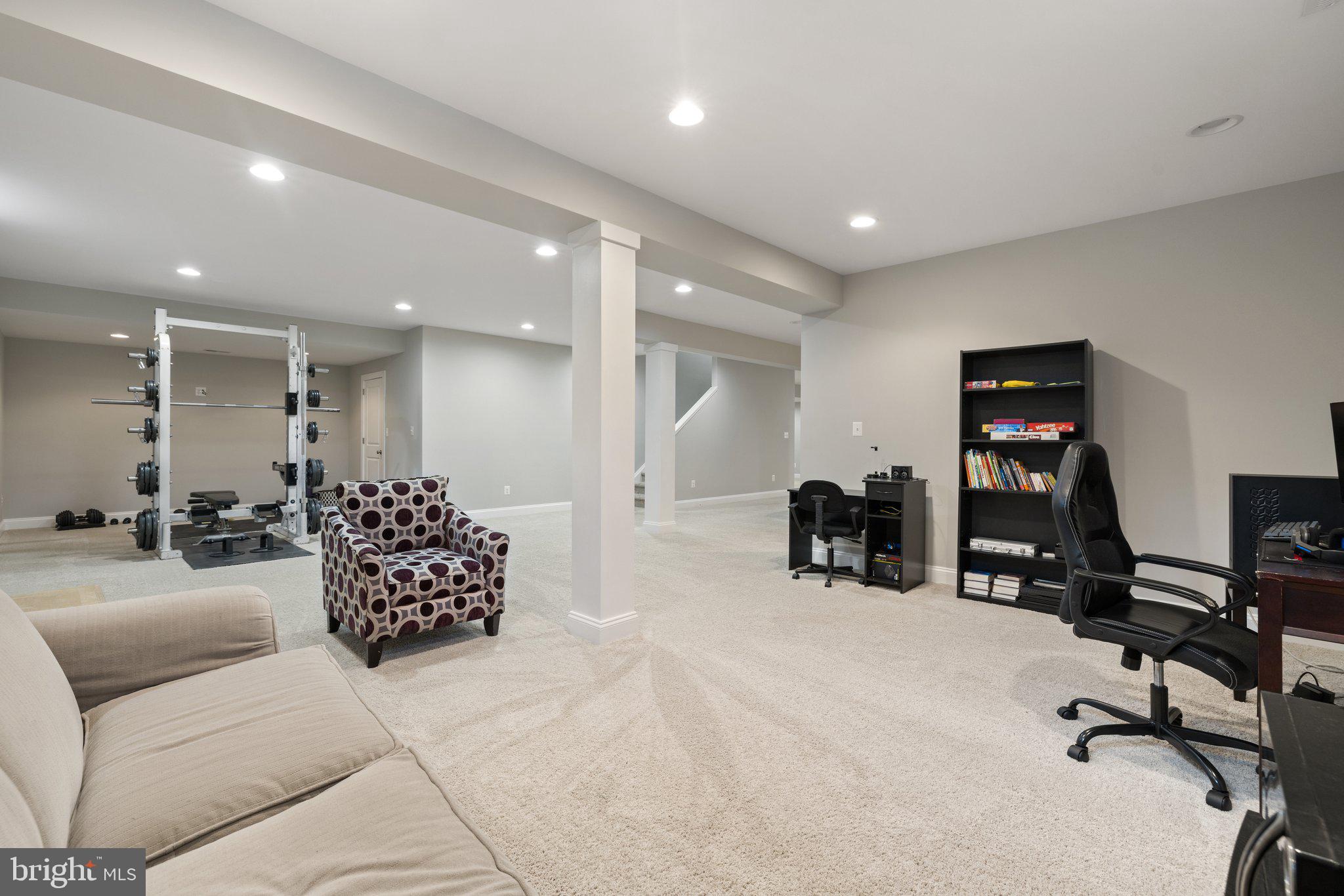 GOLDEN SPRINGS - Residential