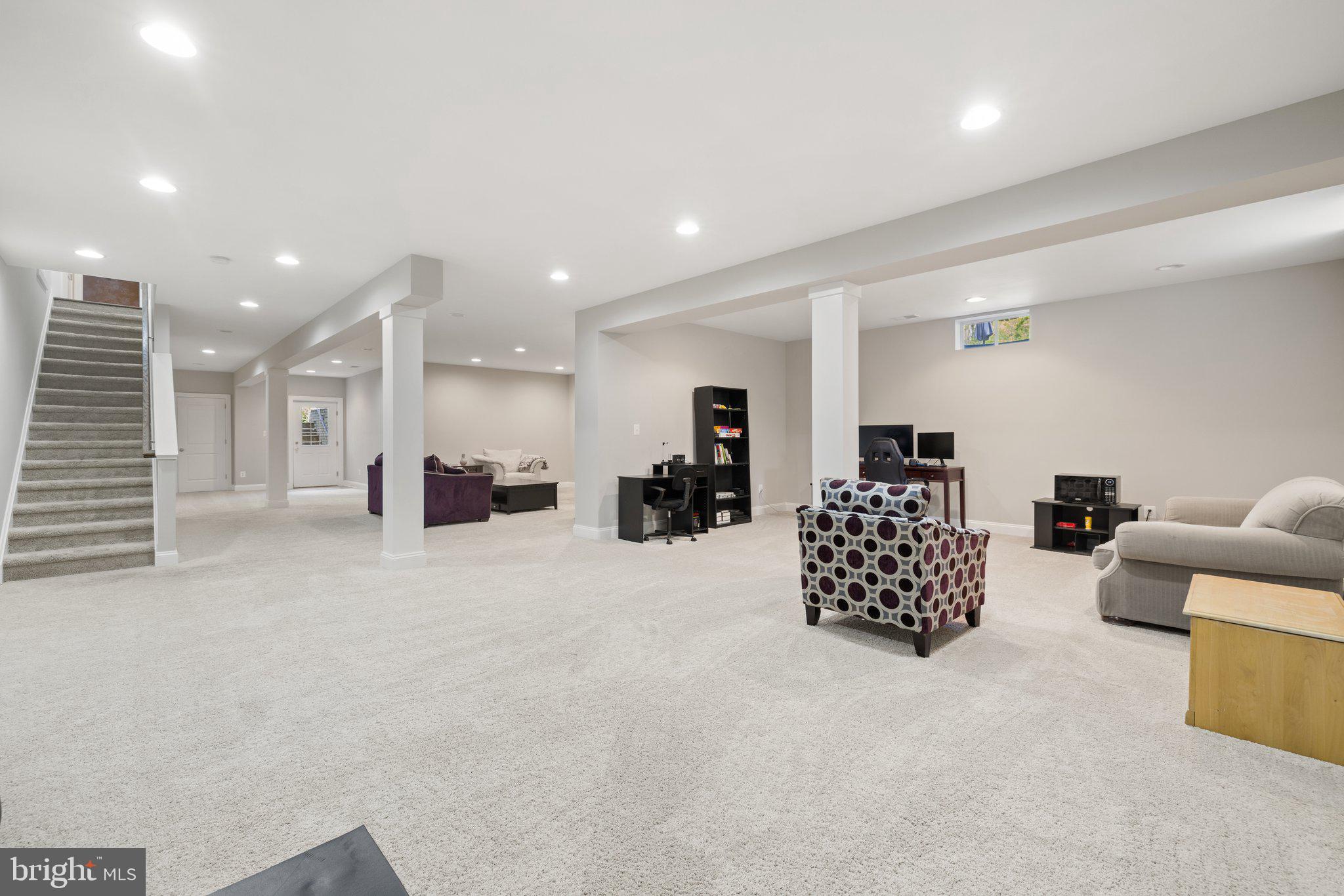 GOLDEN SPRINGS - Residential