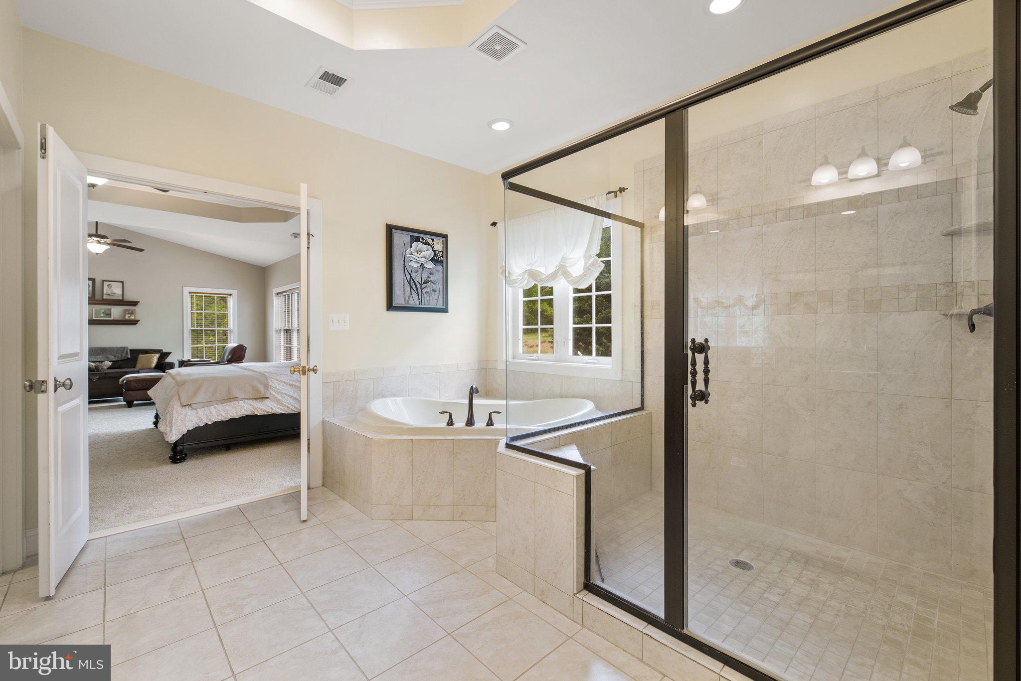 GOLDEN SPRINGS - Residential