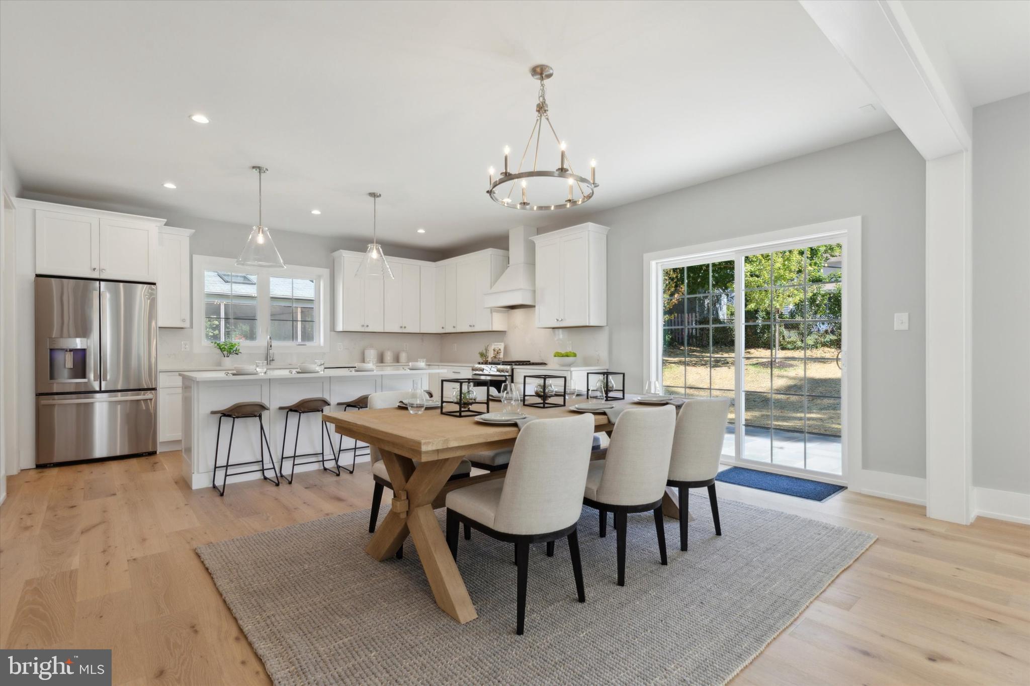 WYNNEWOOD PARK - Residential