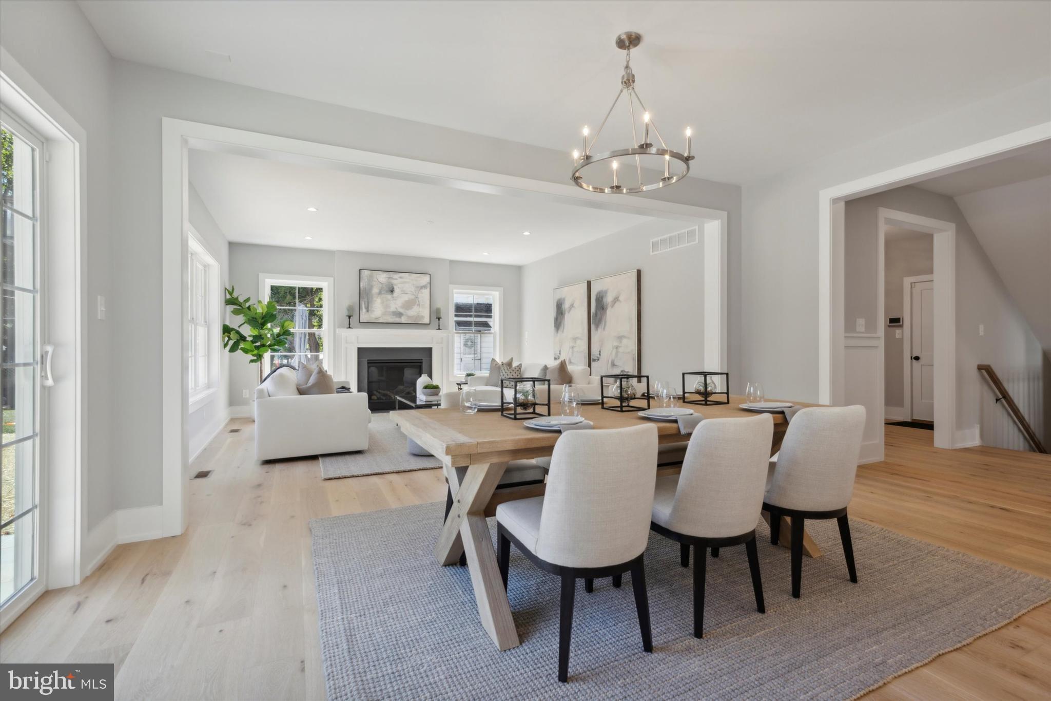 WYNNEWOOD PARK - Residential