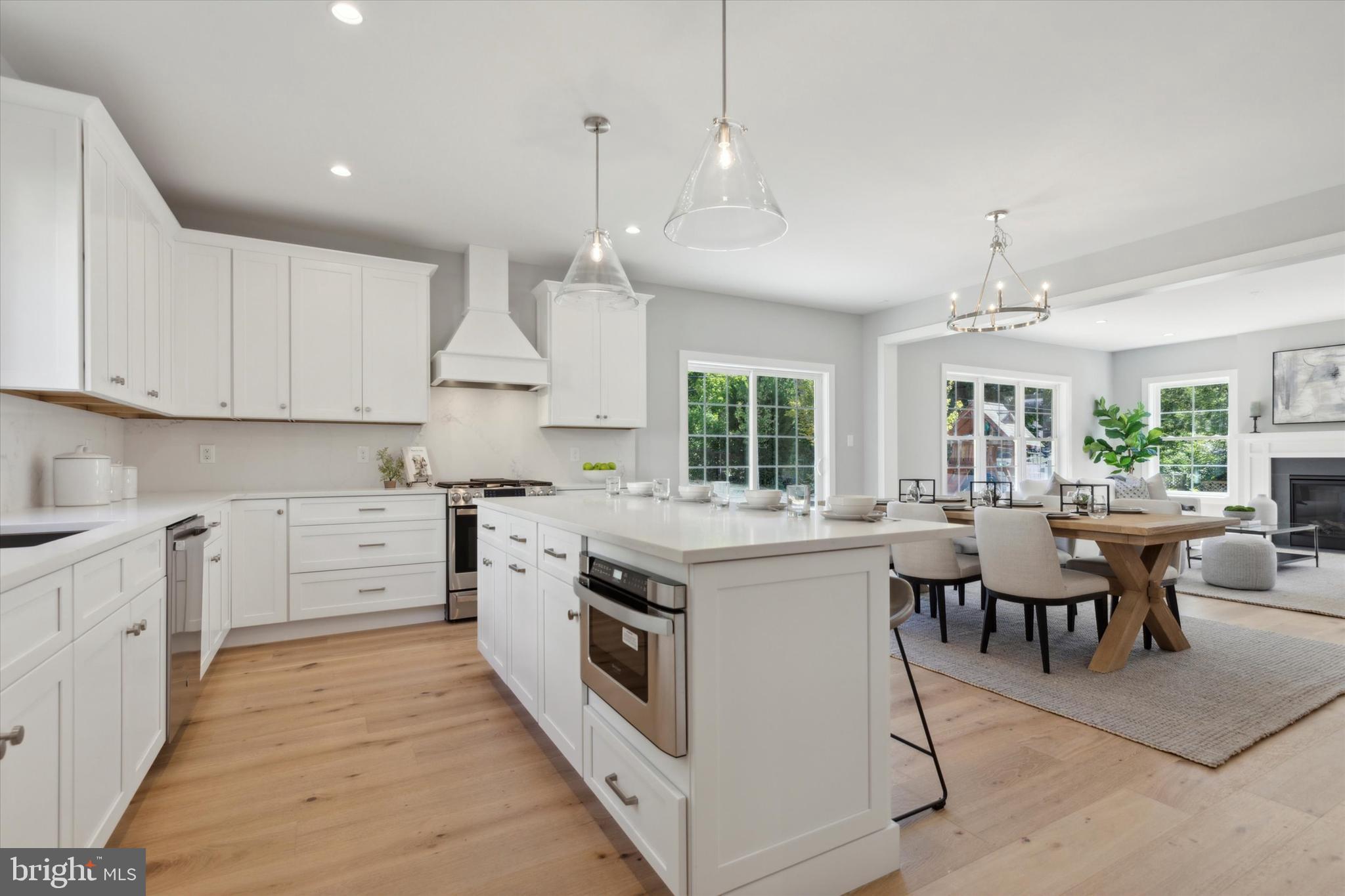 WYNNEWOOD PARK - Residential