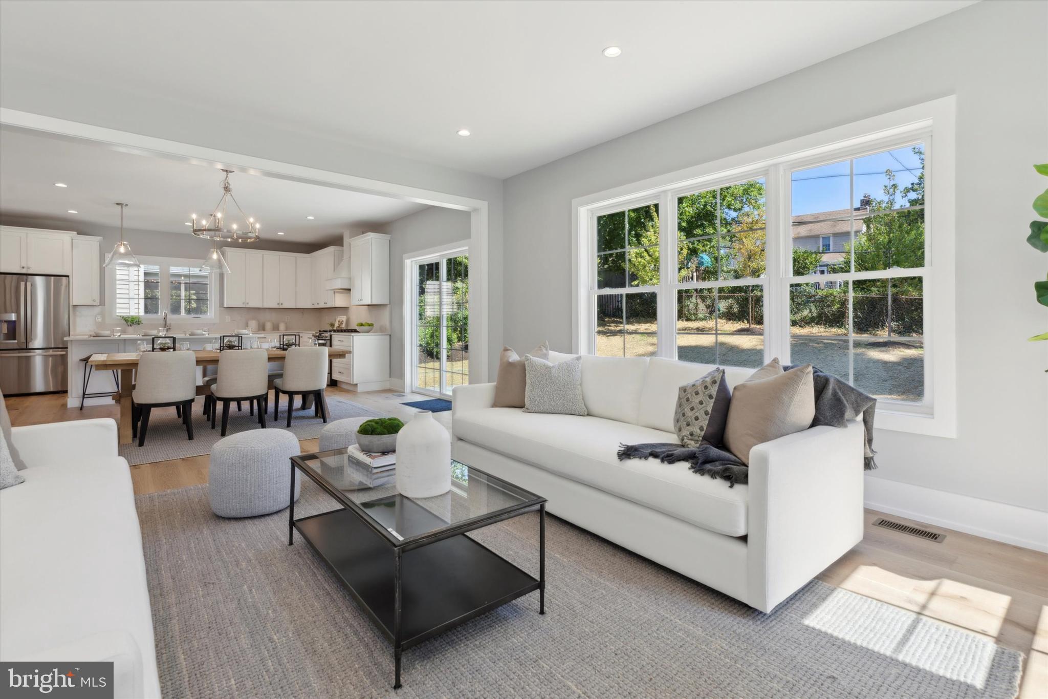 WYNNEWOOD PARK - Residential