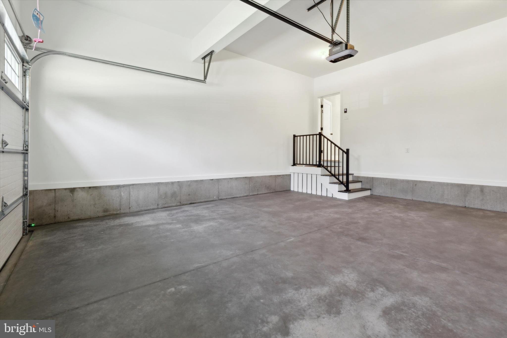 WYNNEWOOD PARK - Residential