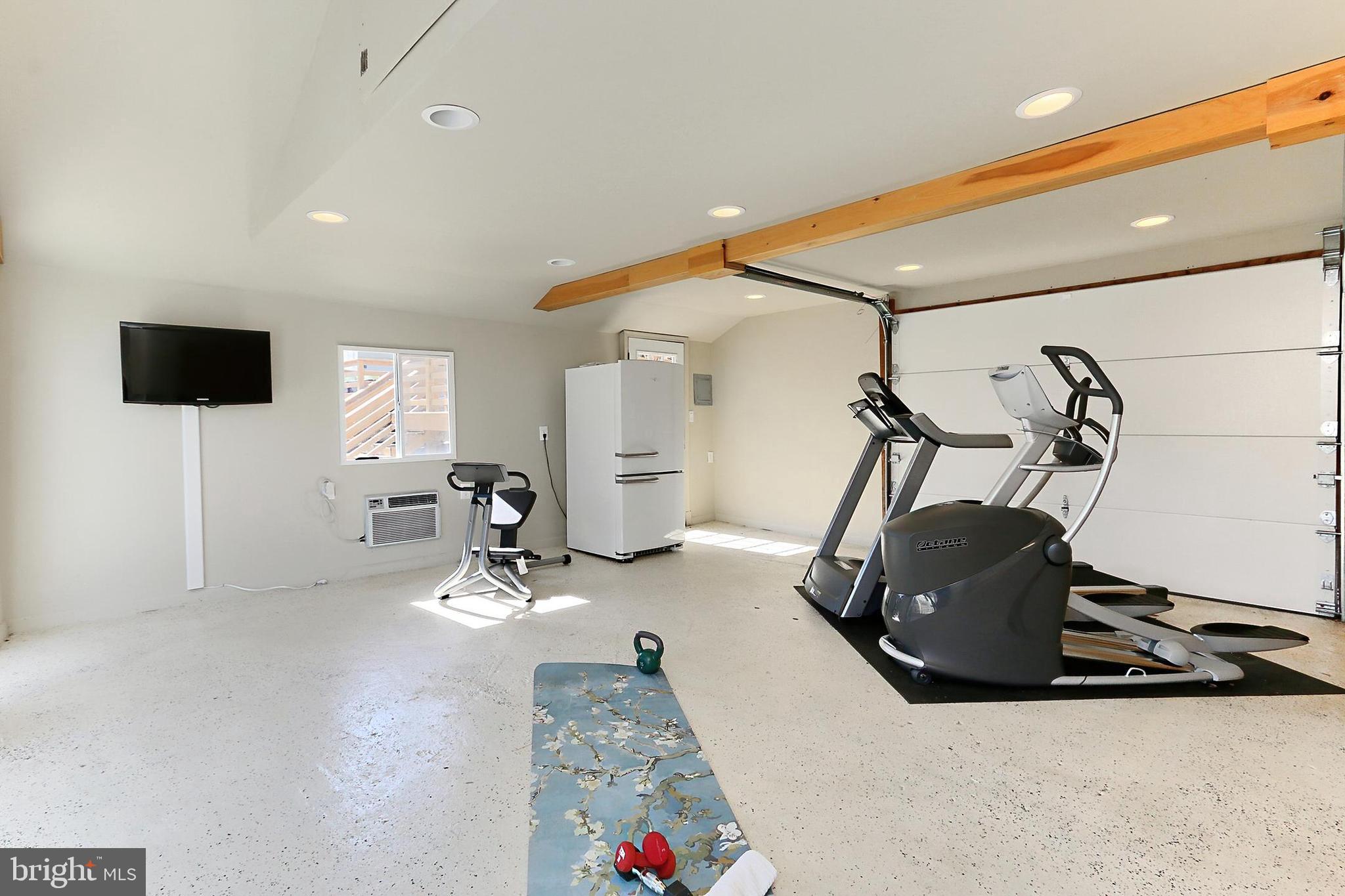 VIRGINIA FOREST - Residential