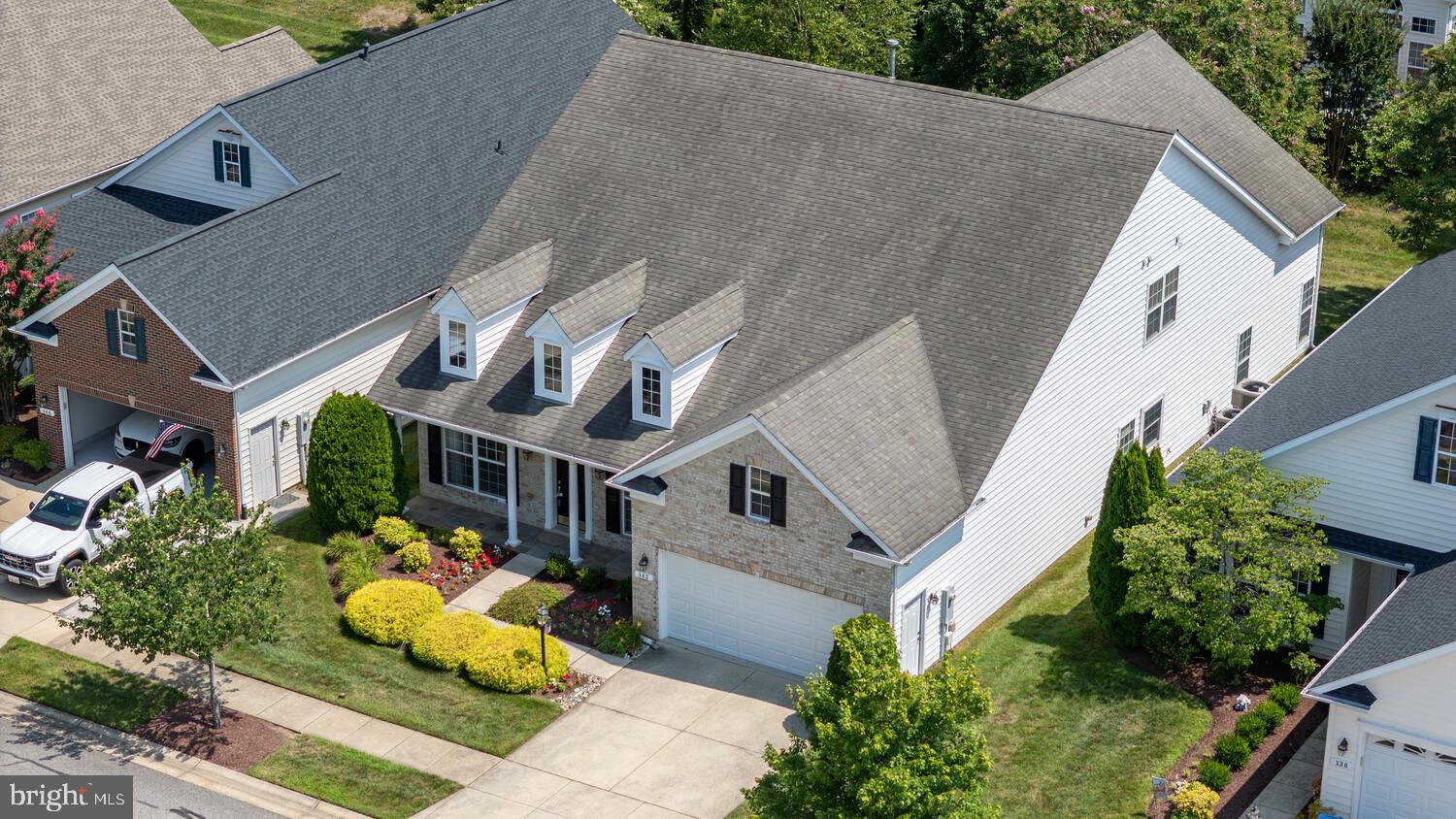 SYMPHONY VILLAGE AT CENTREVILLE - Residential