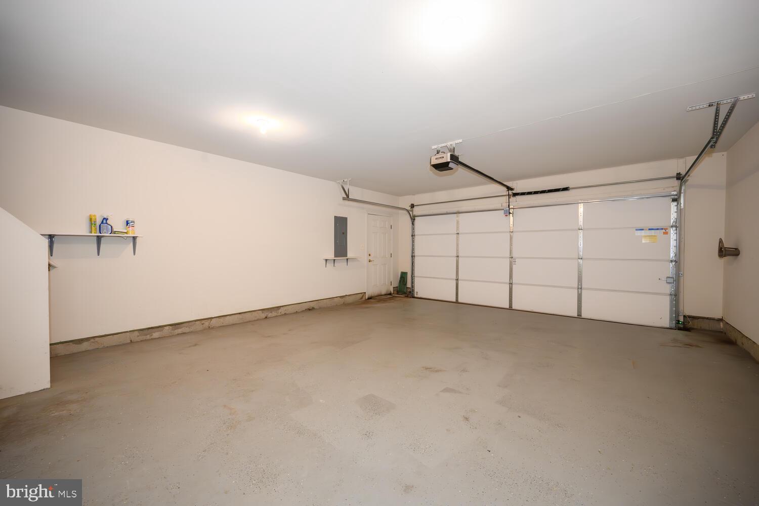 SYMPHONY VILLAGE AT CENTREVILLE - Residential